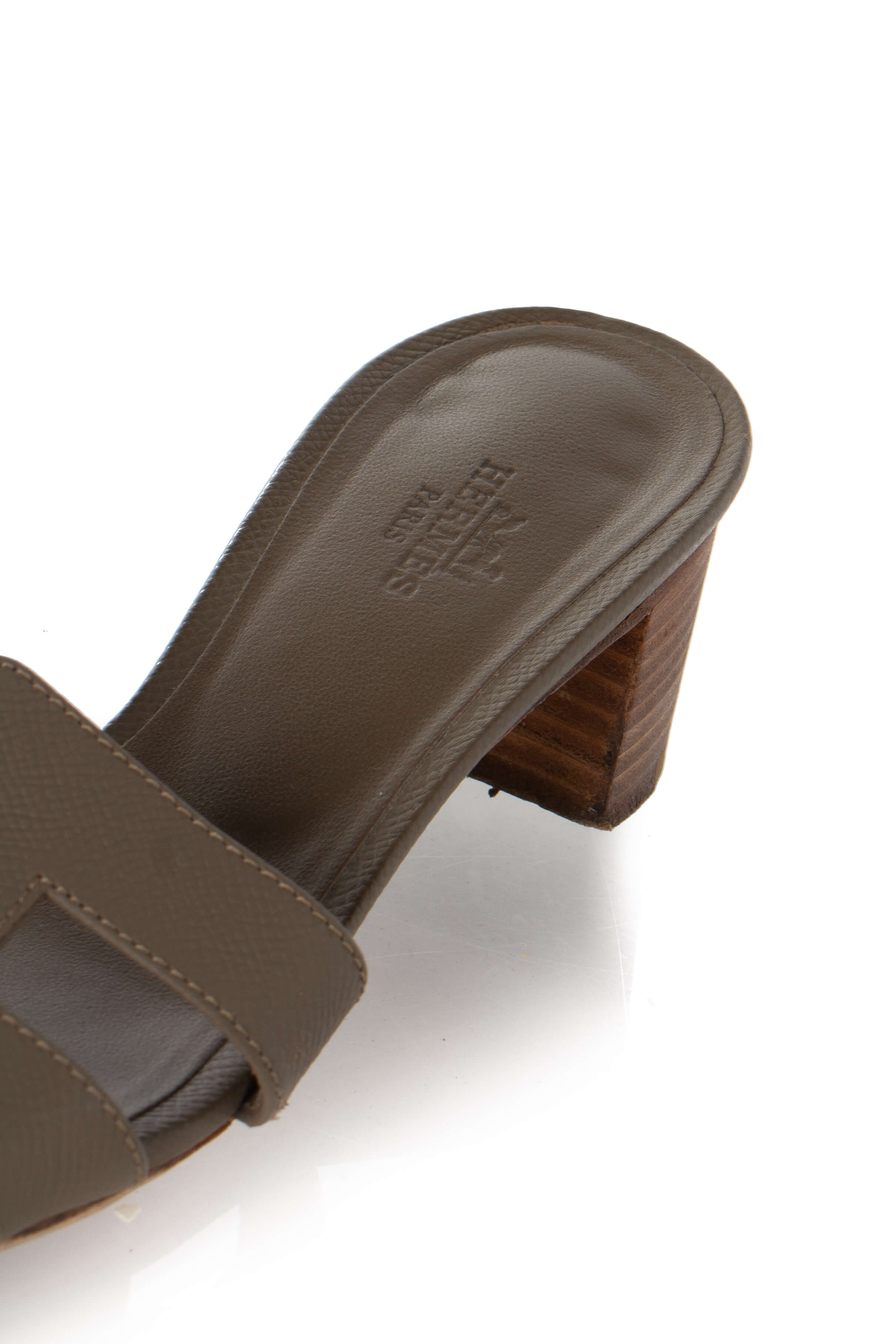 HERMÈS, Talla 8
