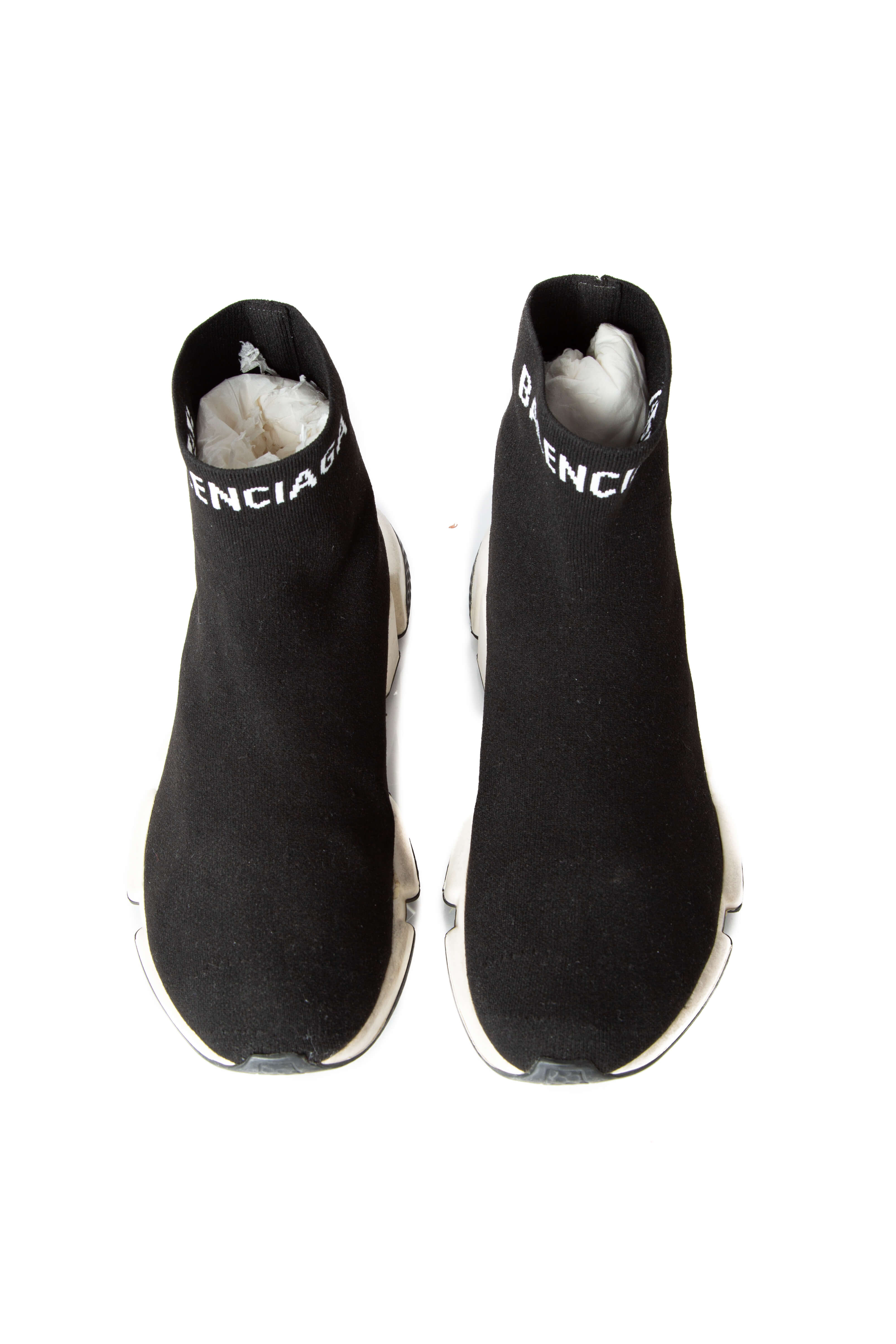 Balenciaga, 8 USA