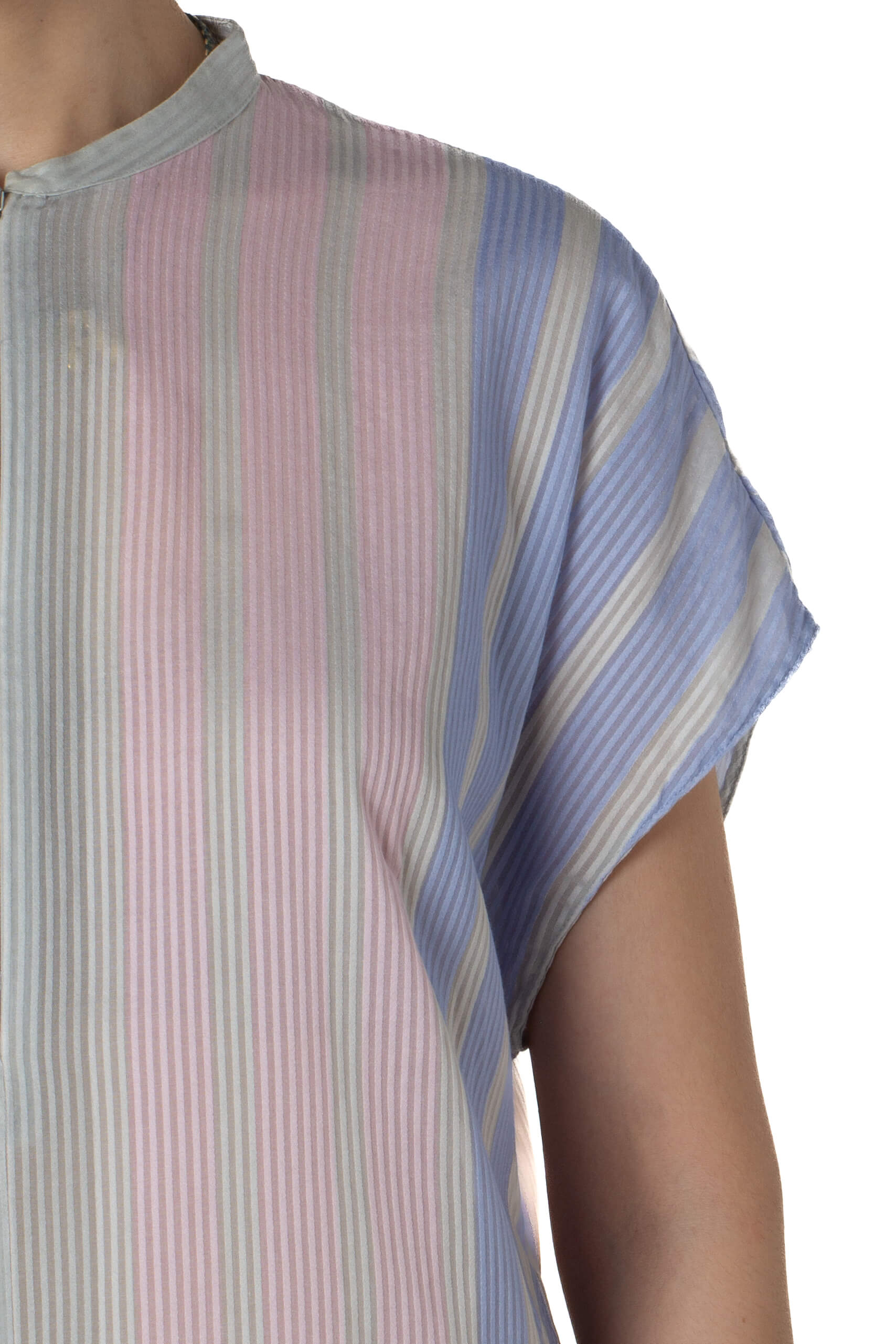Akris Punto, Talla 10