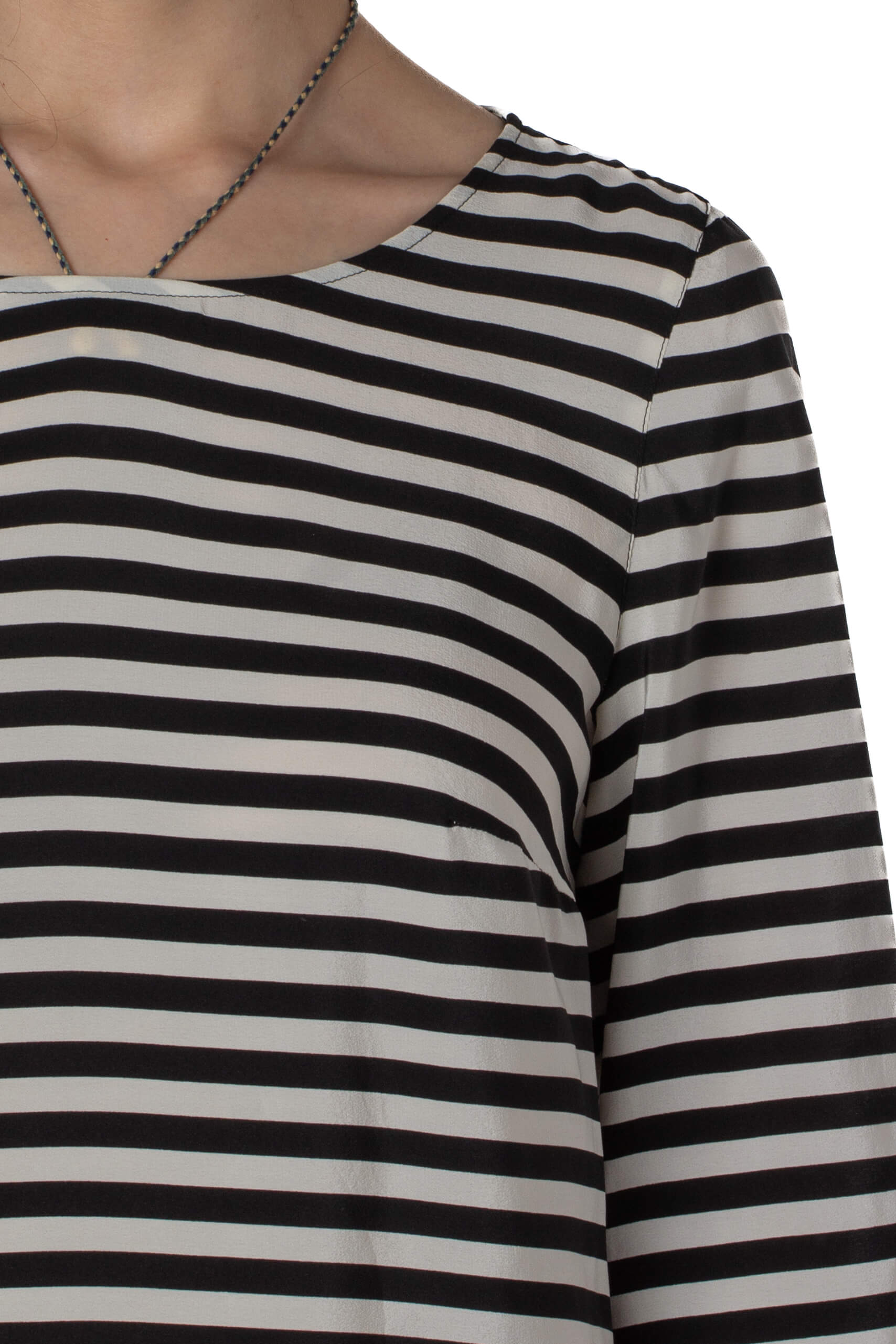 Akris Punto, Talla 8