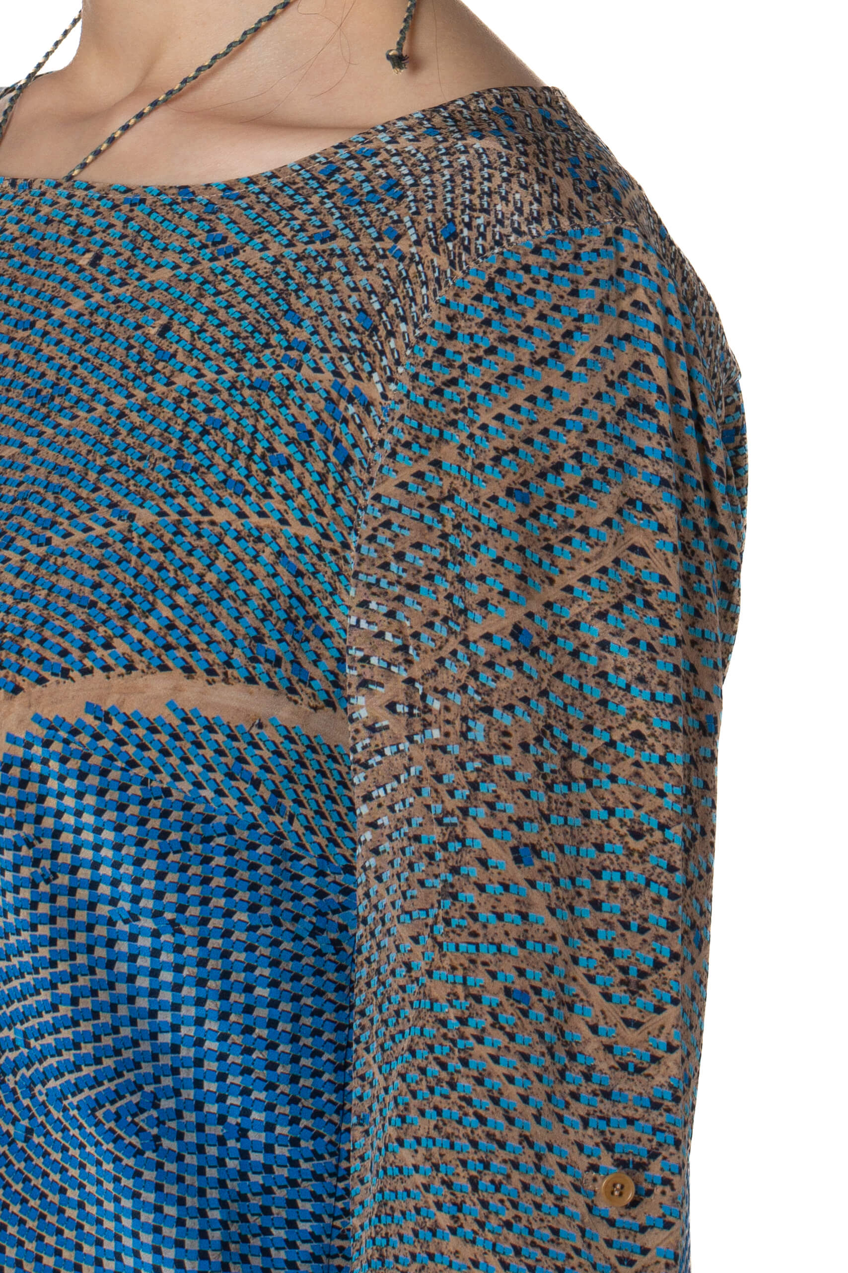 Akris Punto, Talla 8