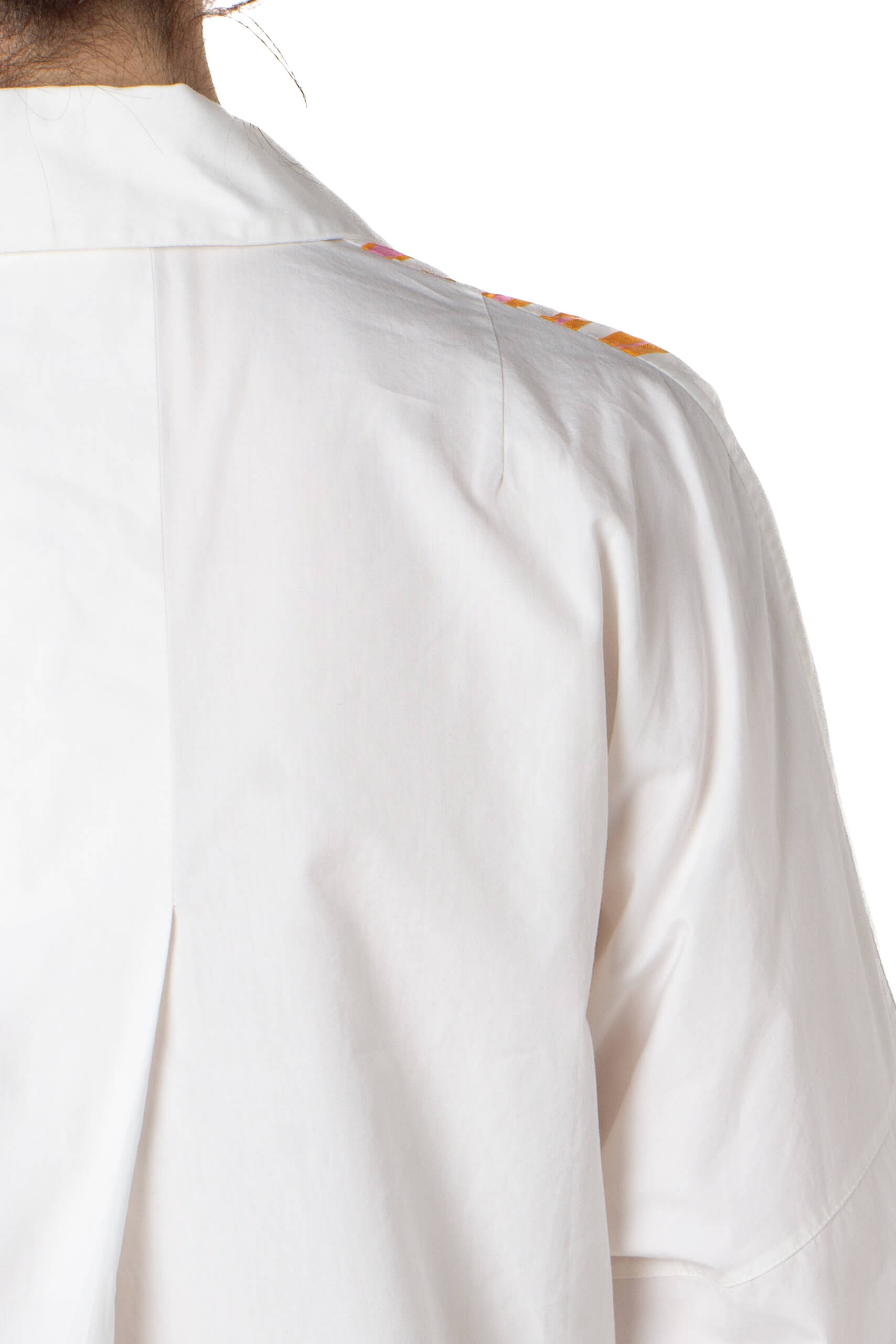 Akris Punto, Talla 8