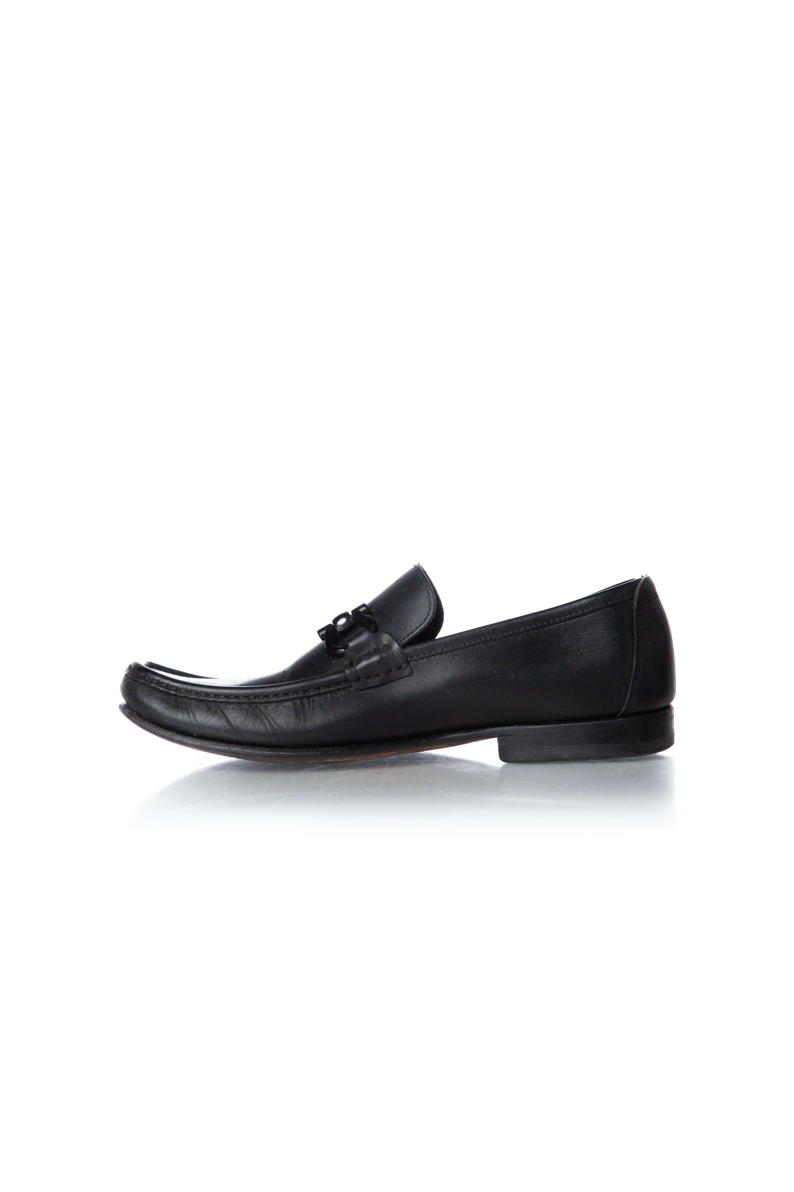 Salvatore Ferragamo, Talla 6 USA