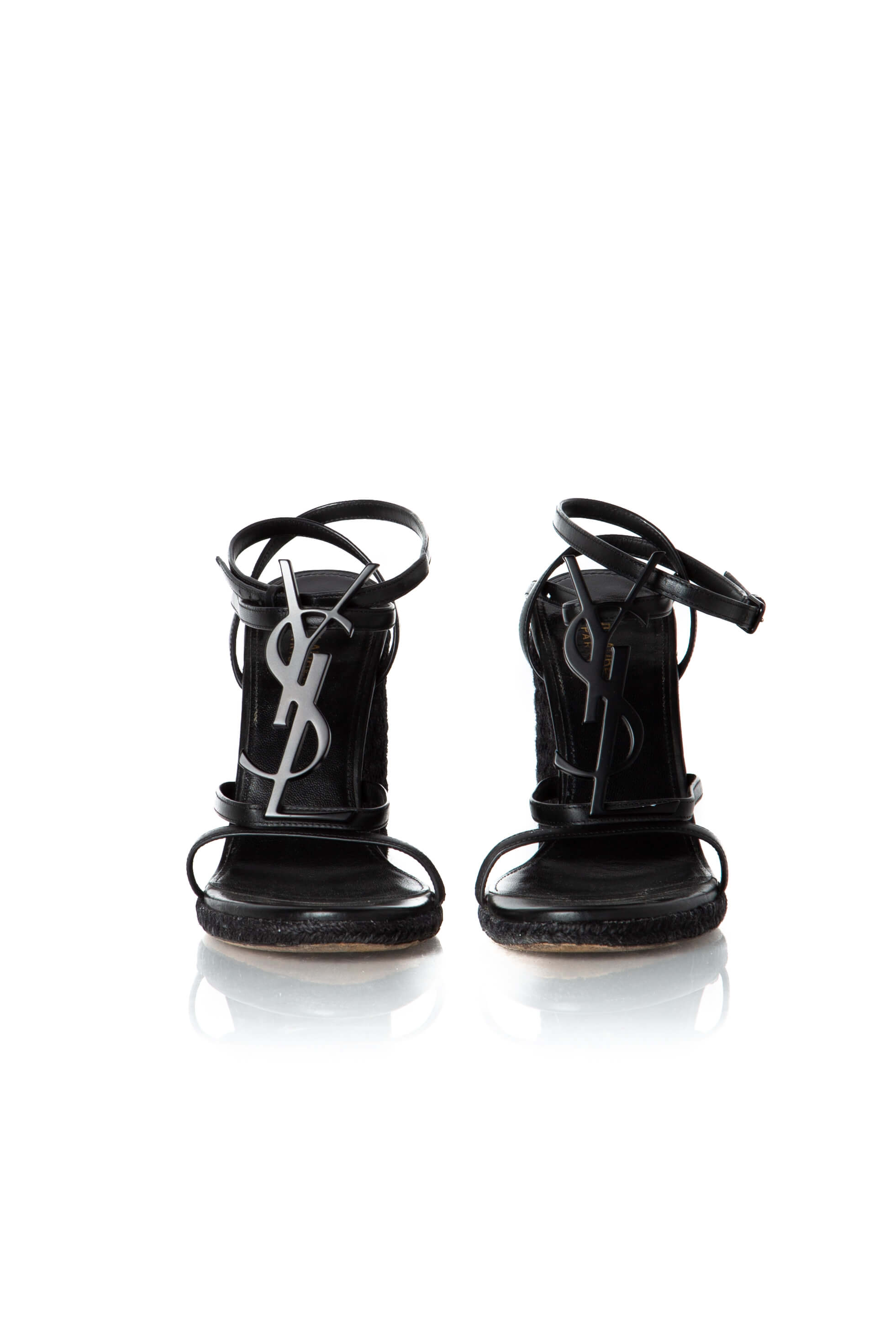 Yves Saint Laurent, Talla 9
