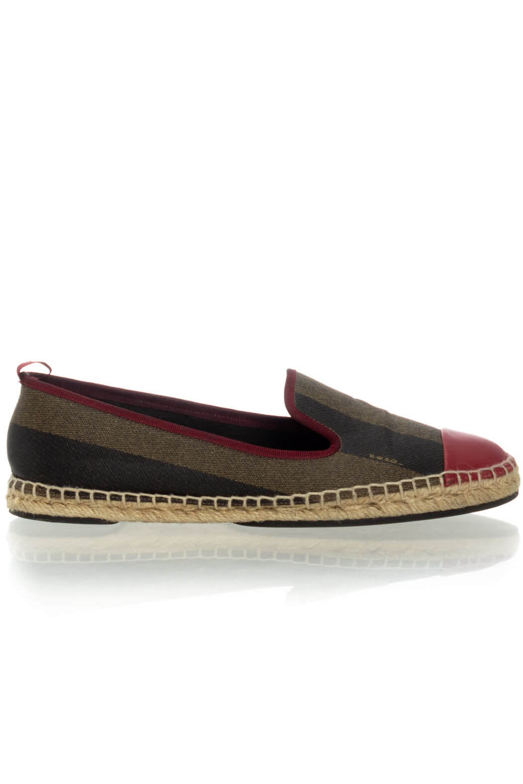 Fendi, 9 USA