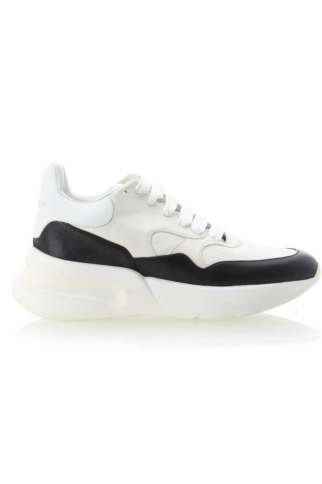 Alexander McQueen, 6 USA