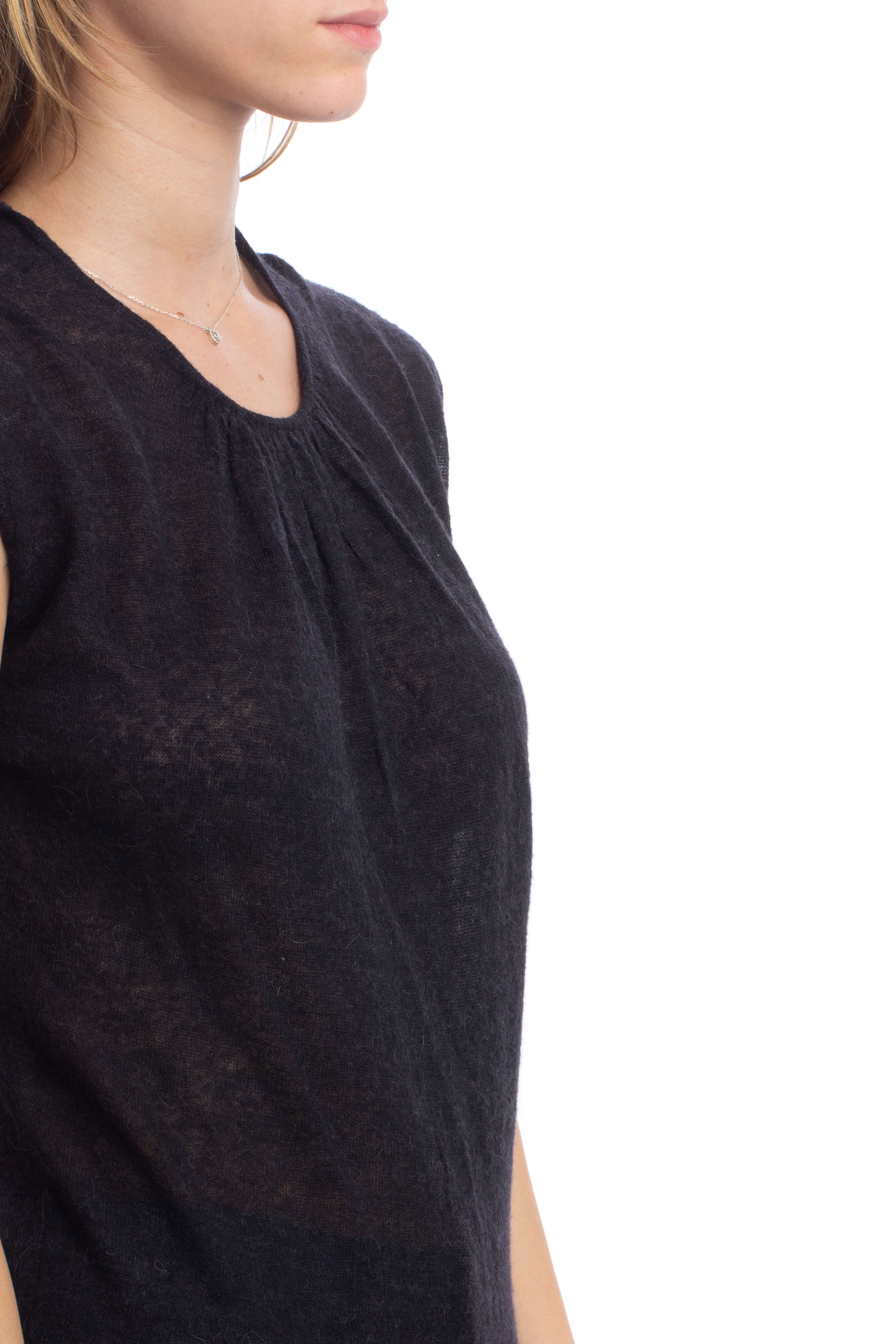 Nanette Lepore, Talla M