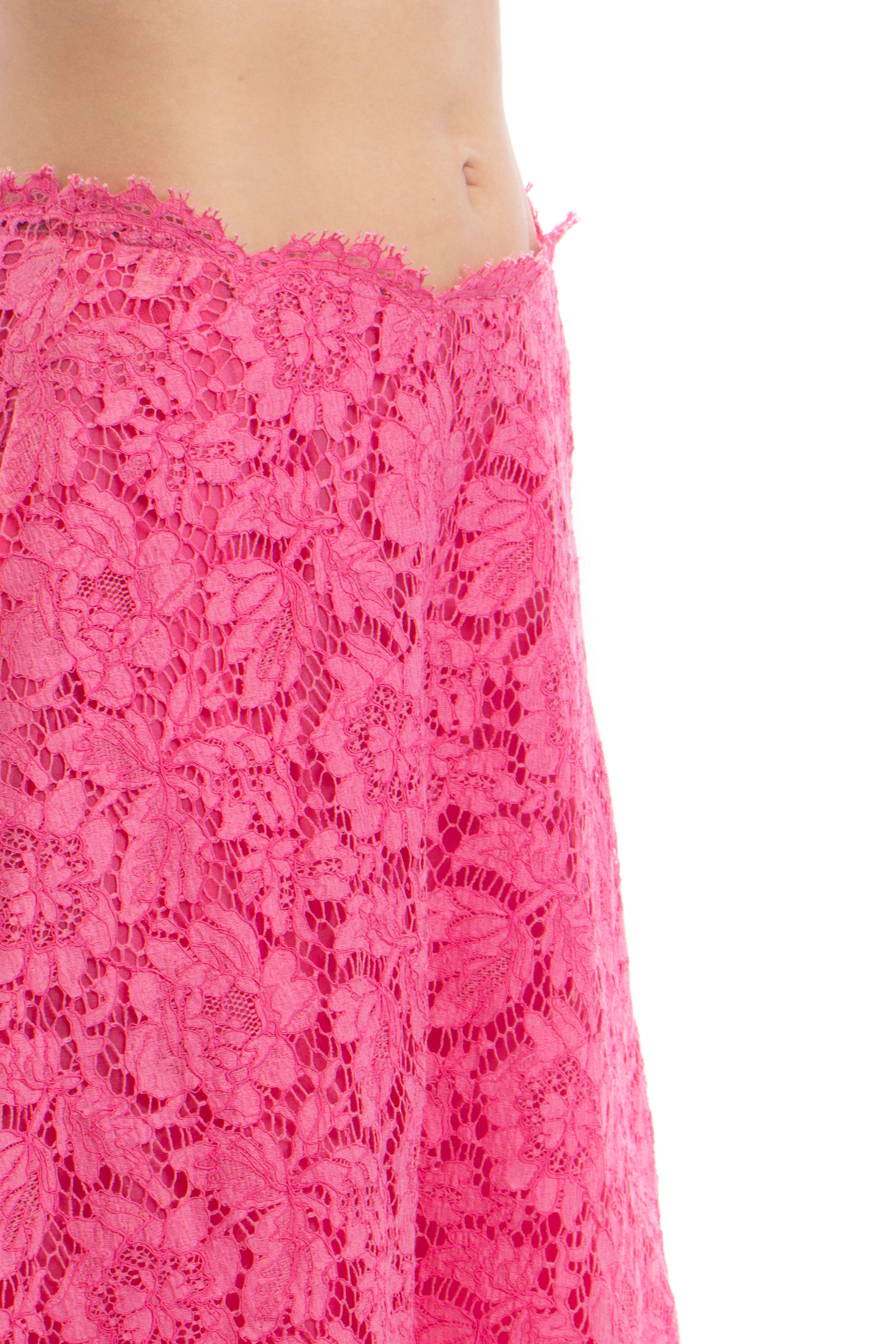 Valentino, Talla 6