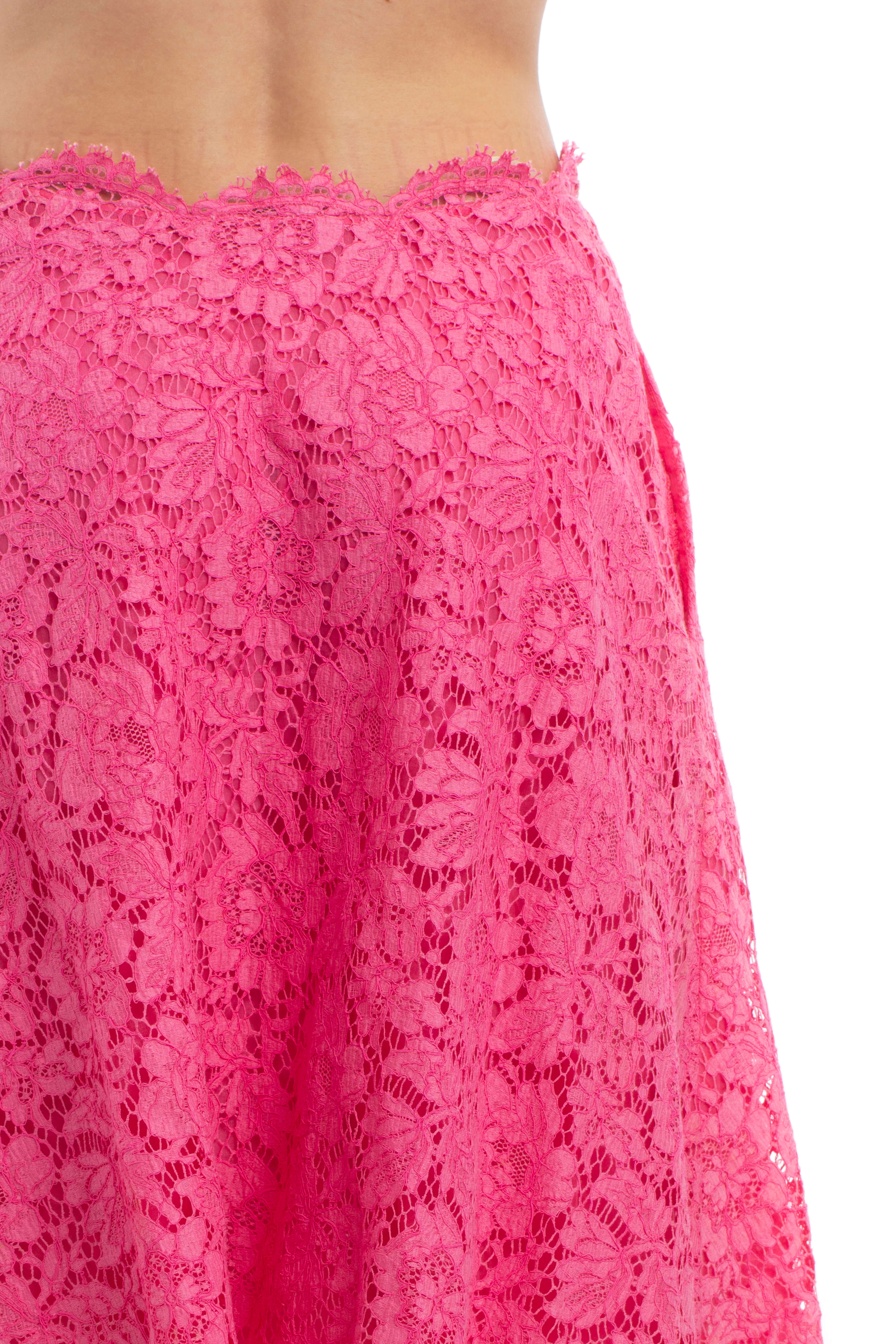 Valentino, Talla 6