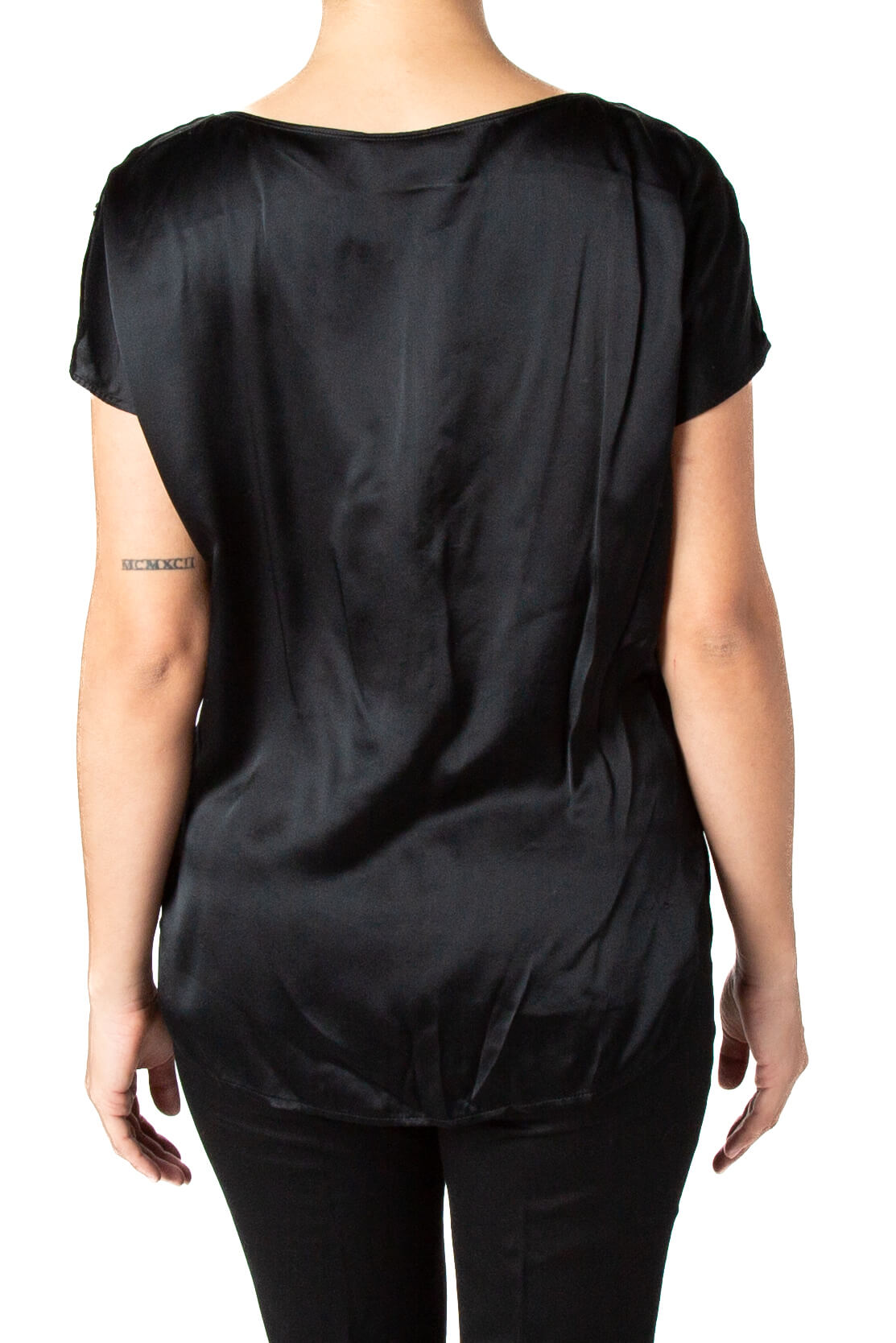 Vince., Talla S