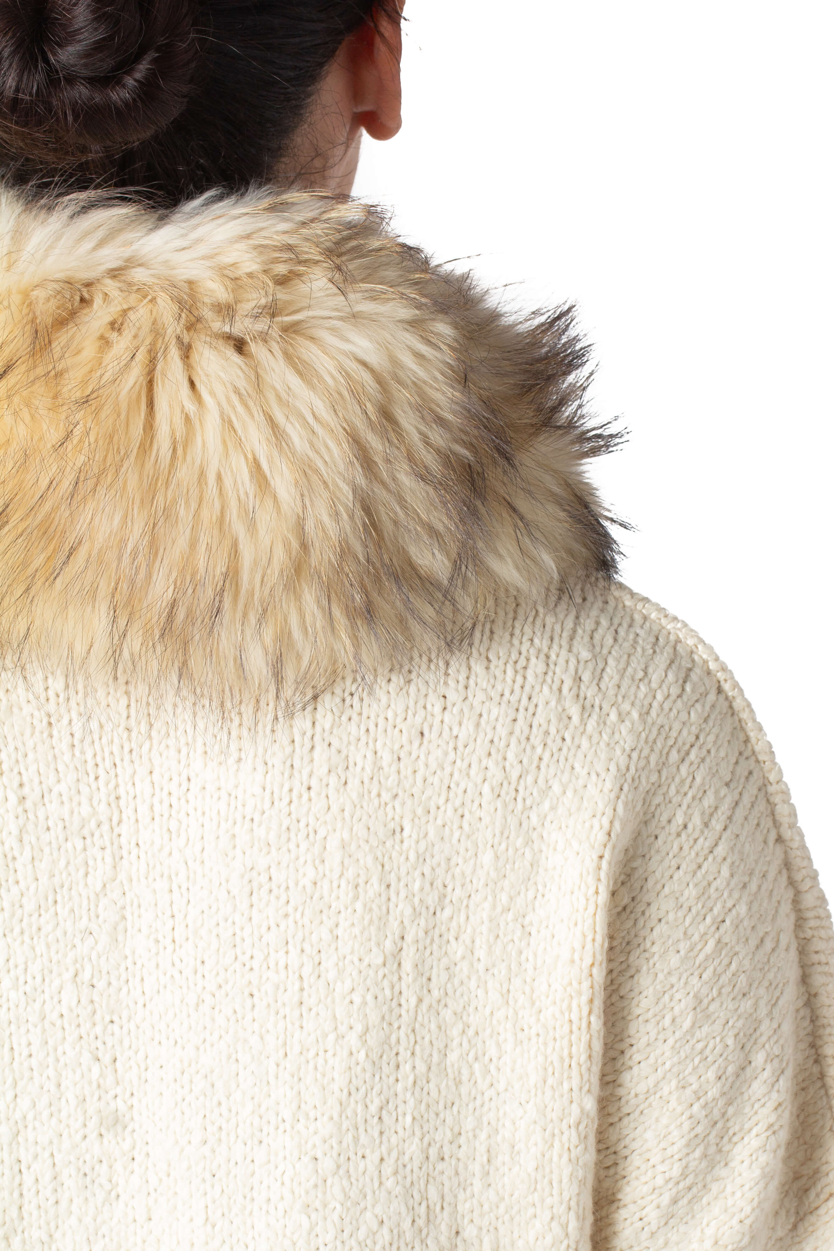 Alice + Olivia, ST