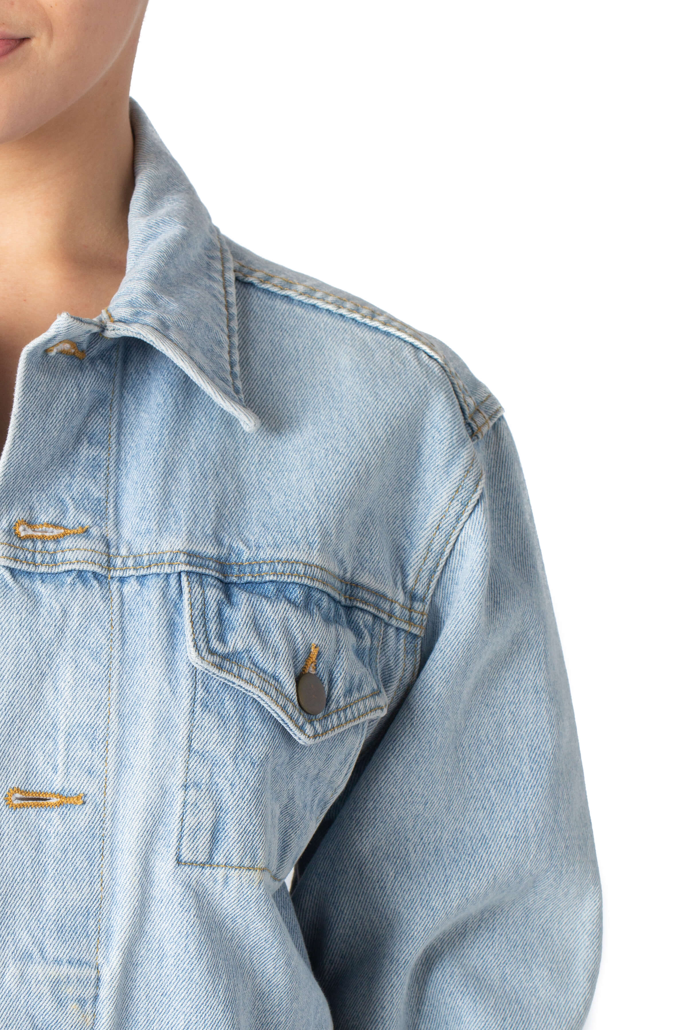 American Apparel, talla M