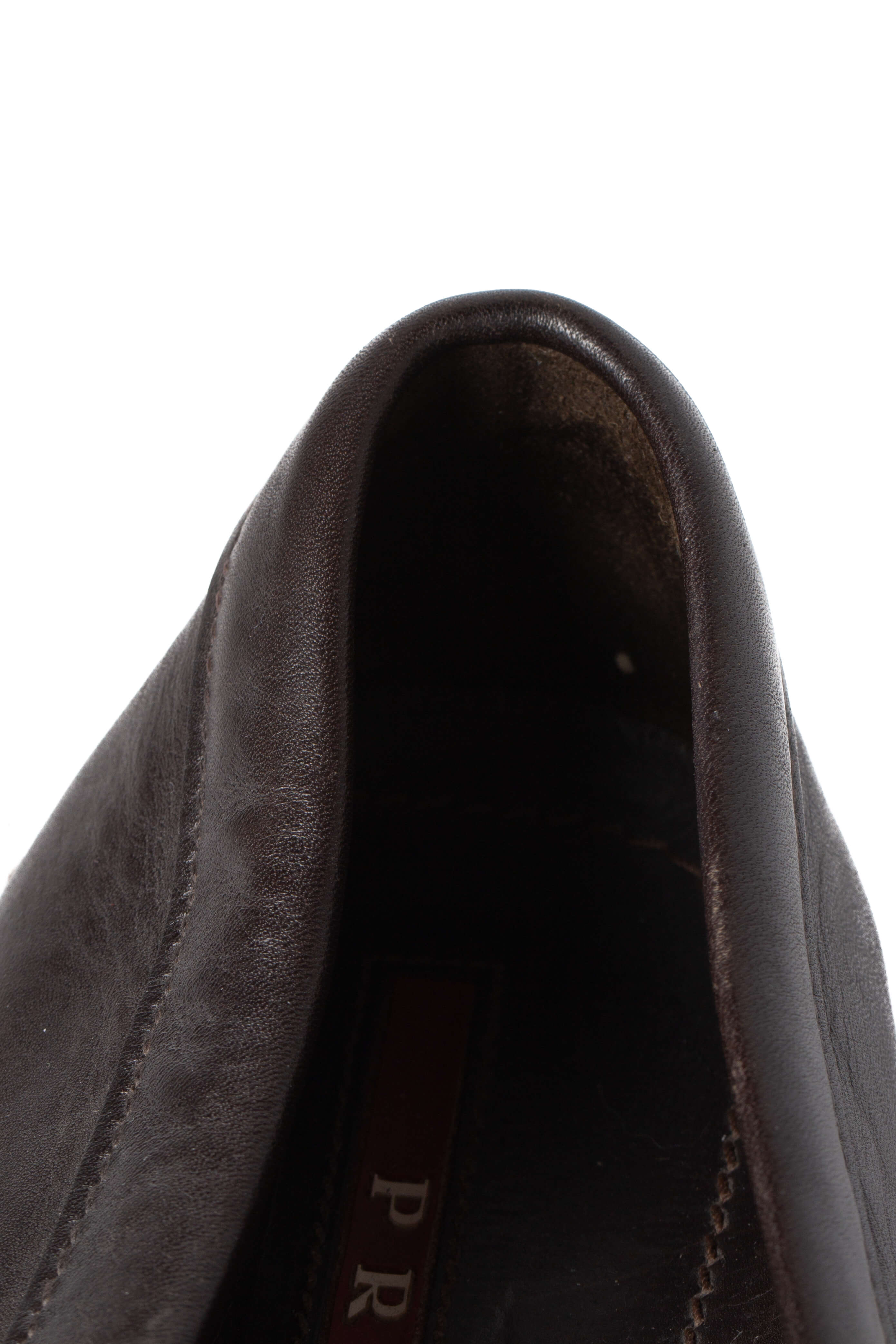 Prada, Talla 9 USA