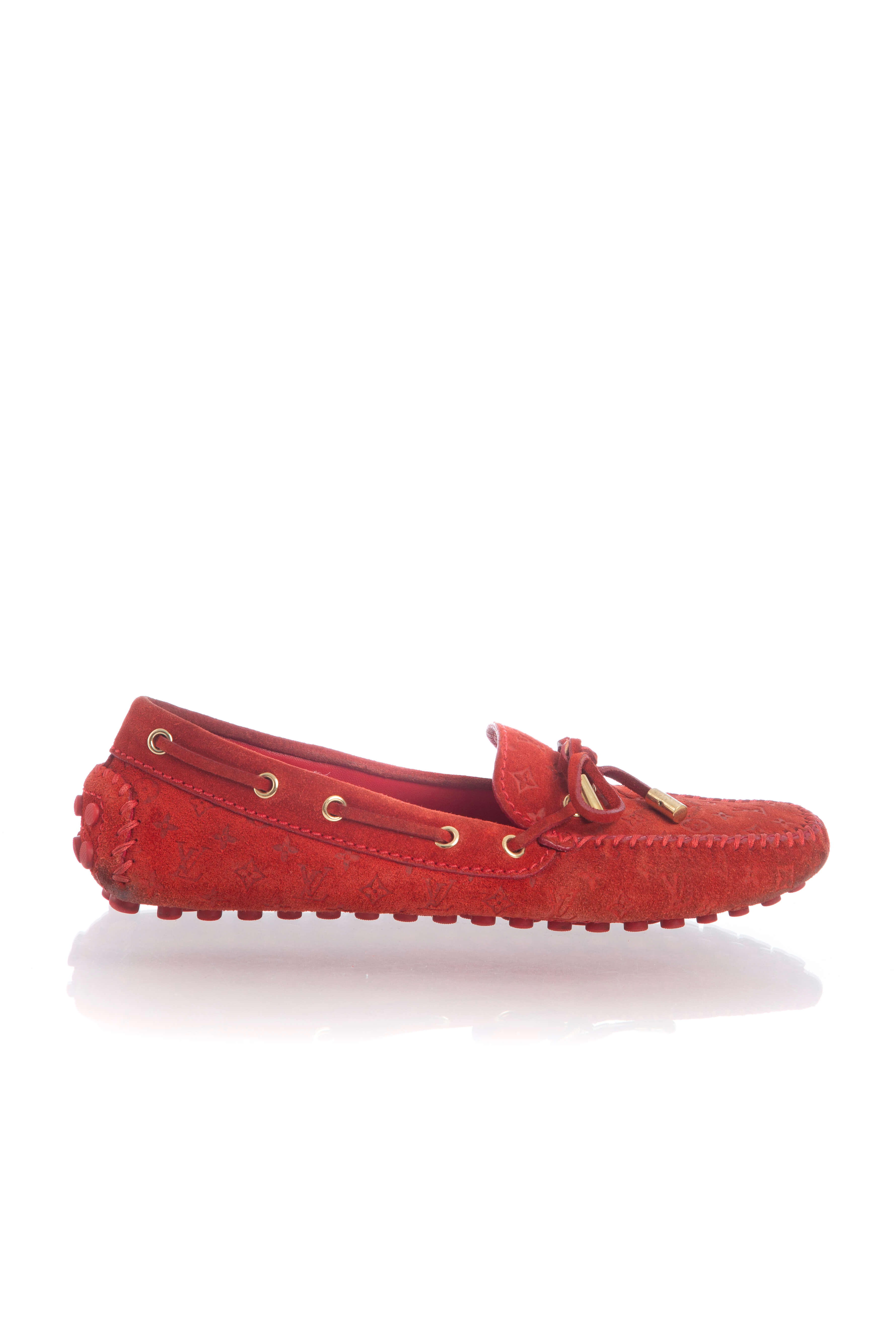 Louis Vuitton, Talla 6