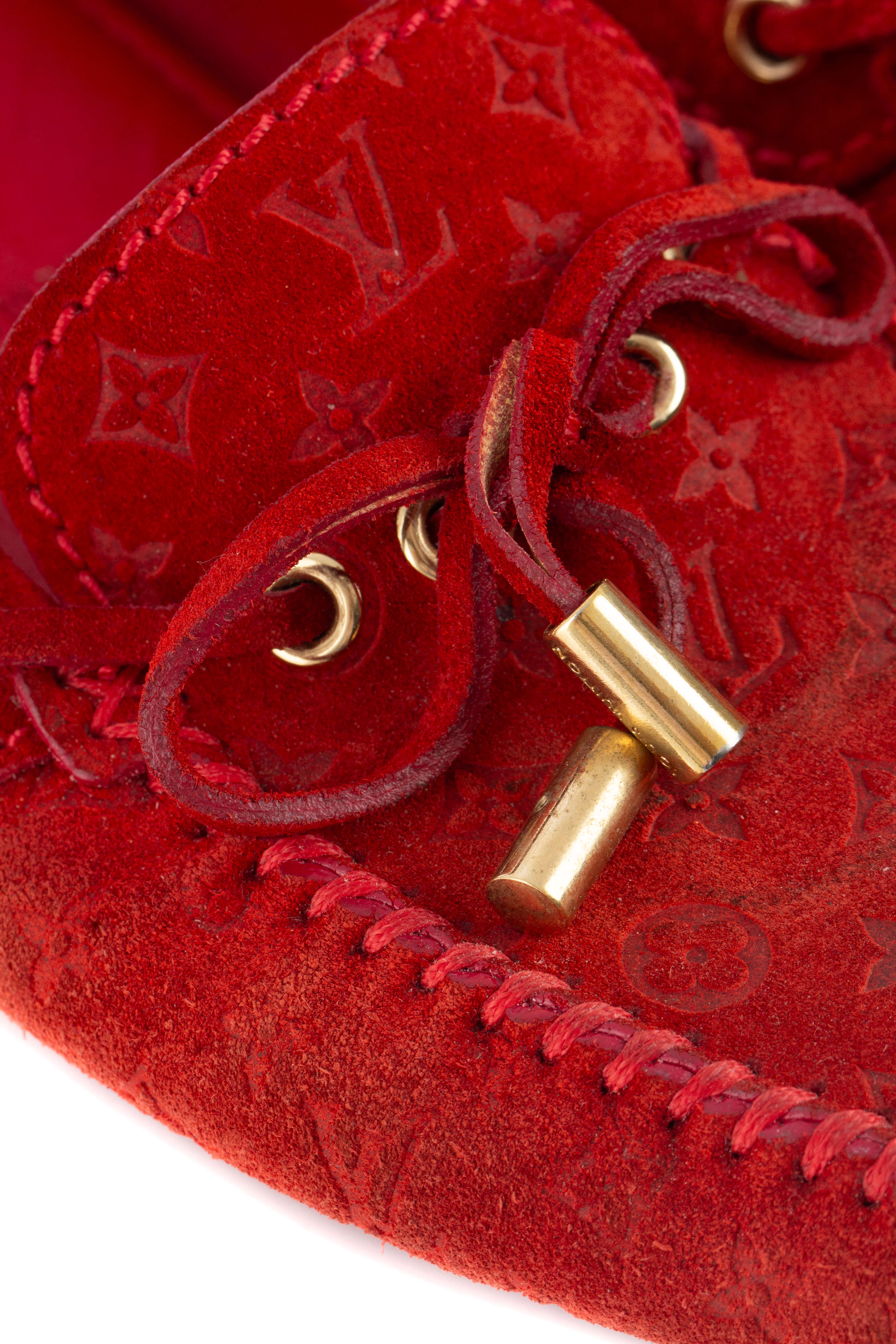 Louis Vuitton, Talla 6