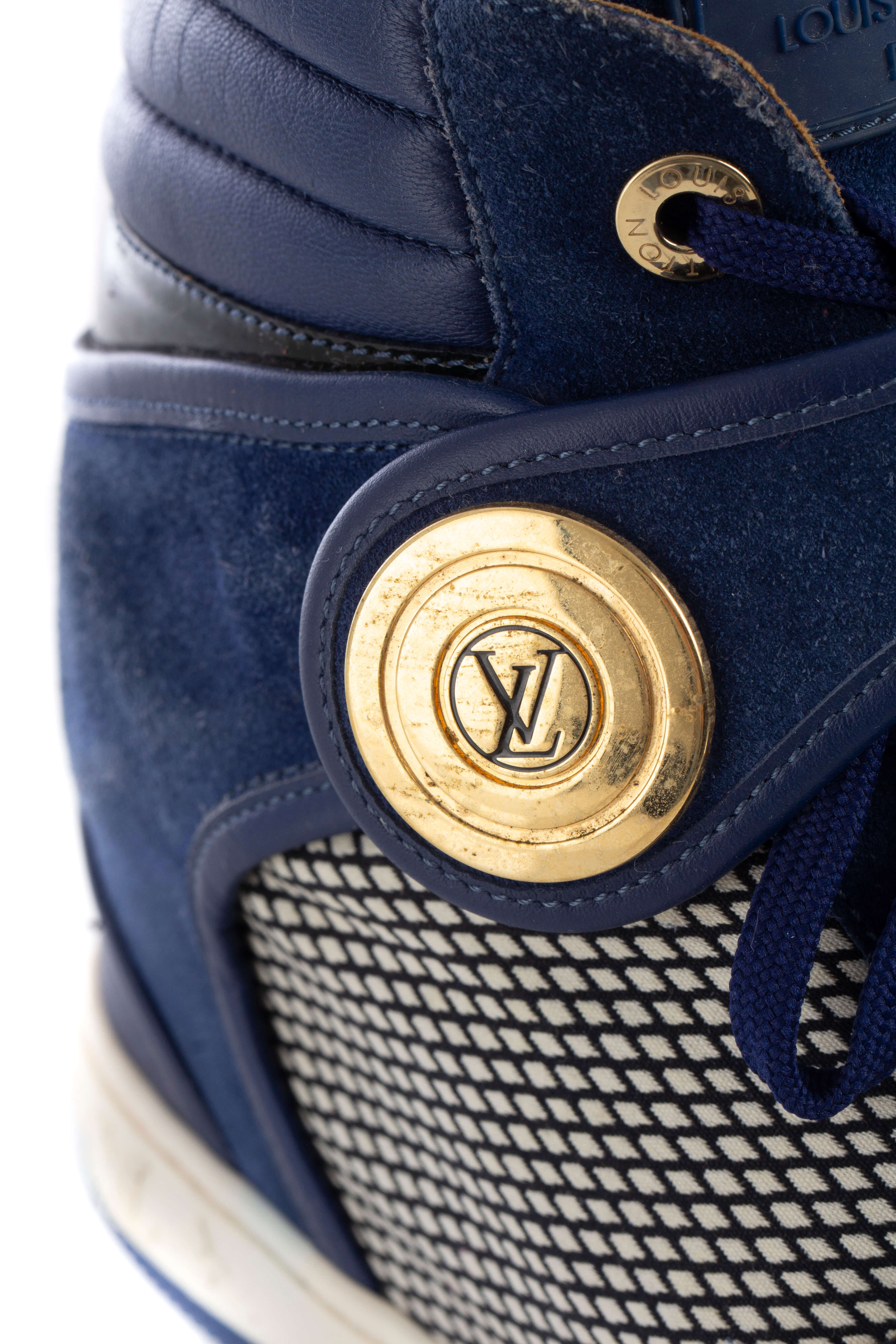 Louis Vuitton, Talla 6.5
