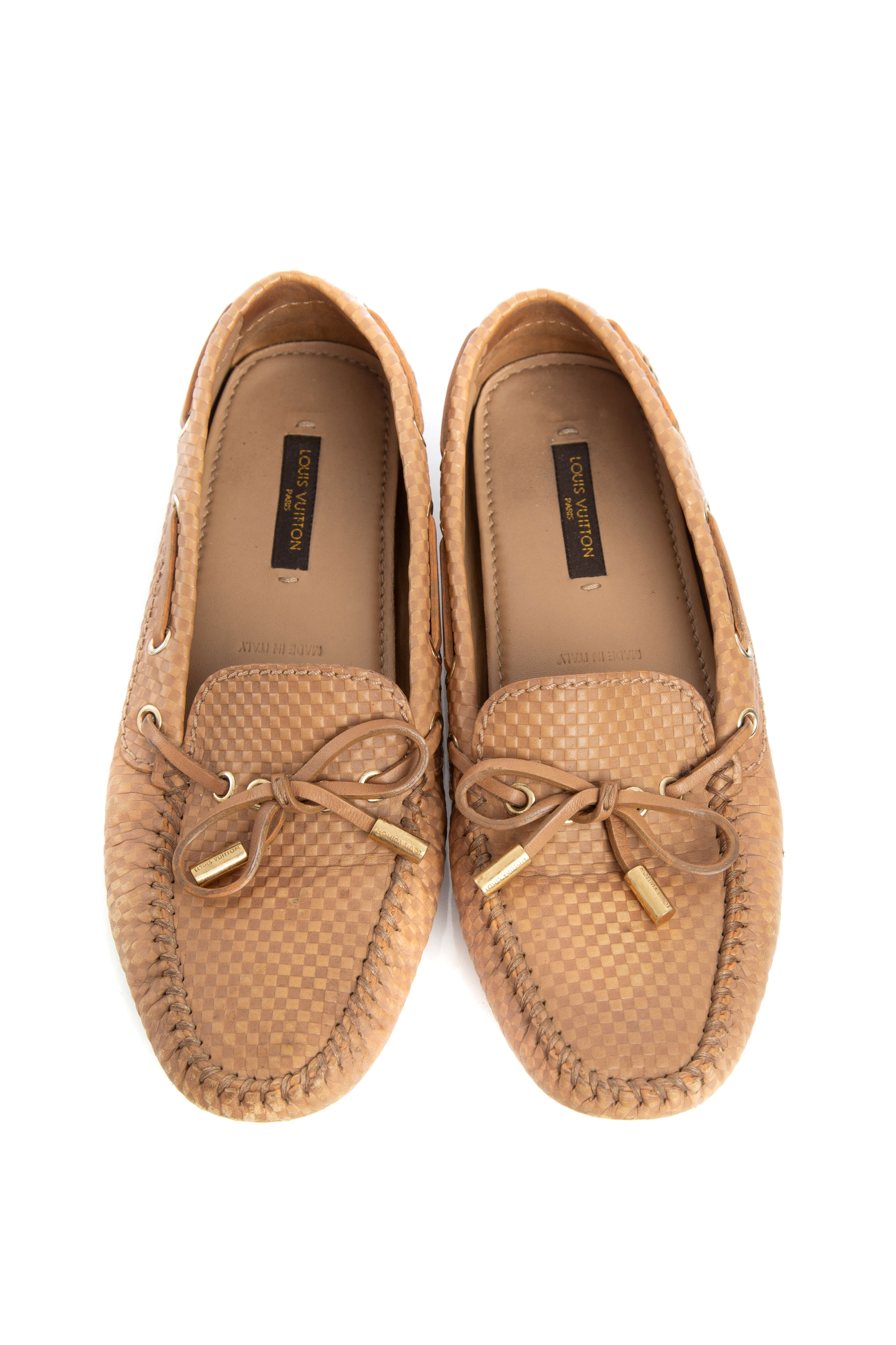 Louis Vuitton, Talla 6