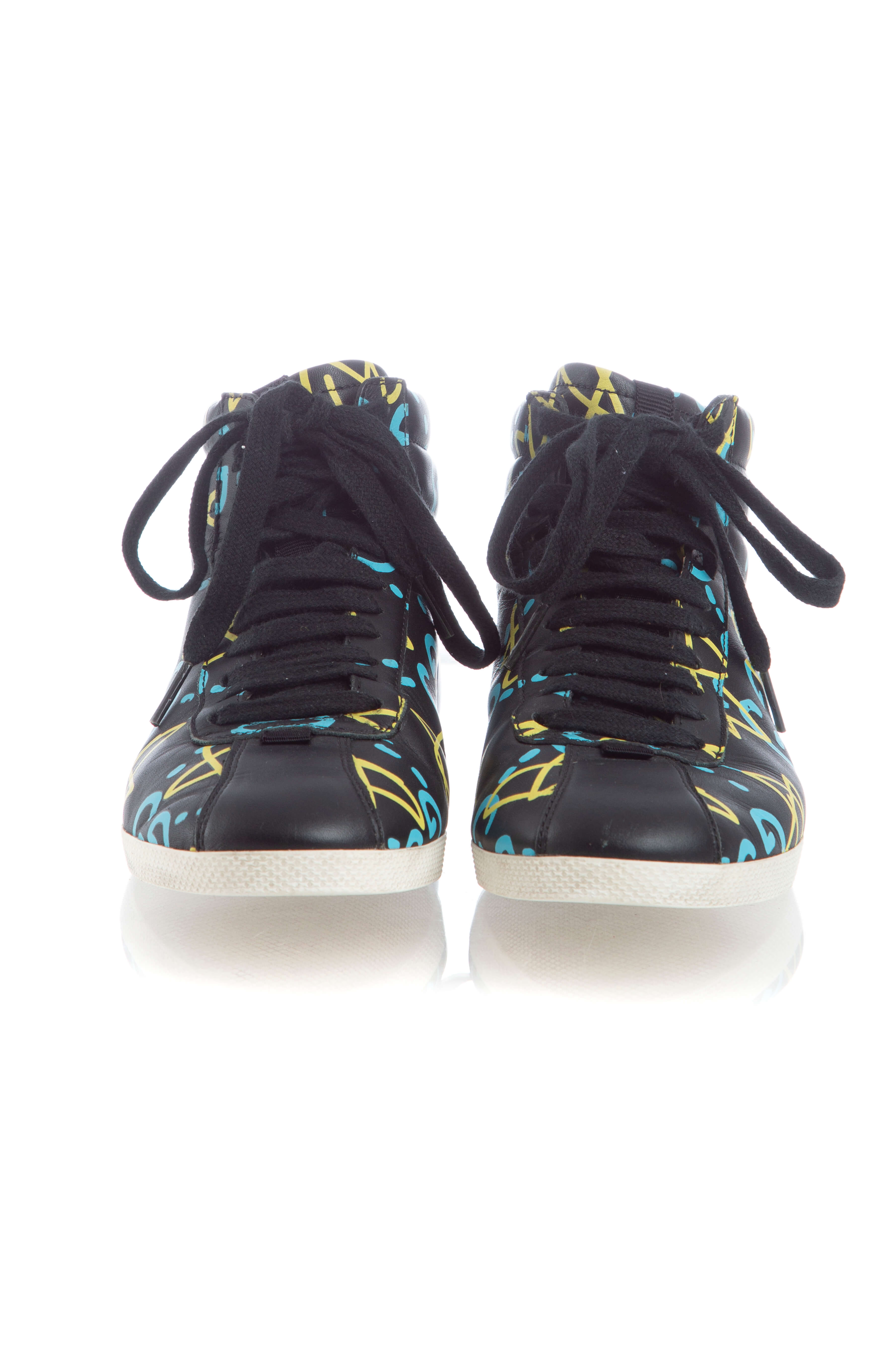Gucci, Talla 6