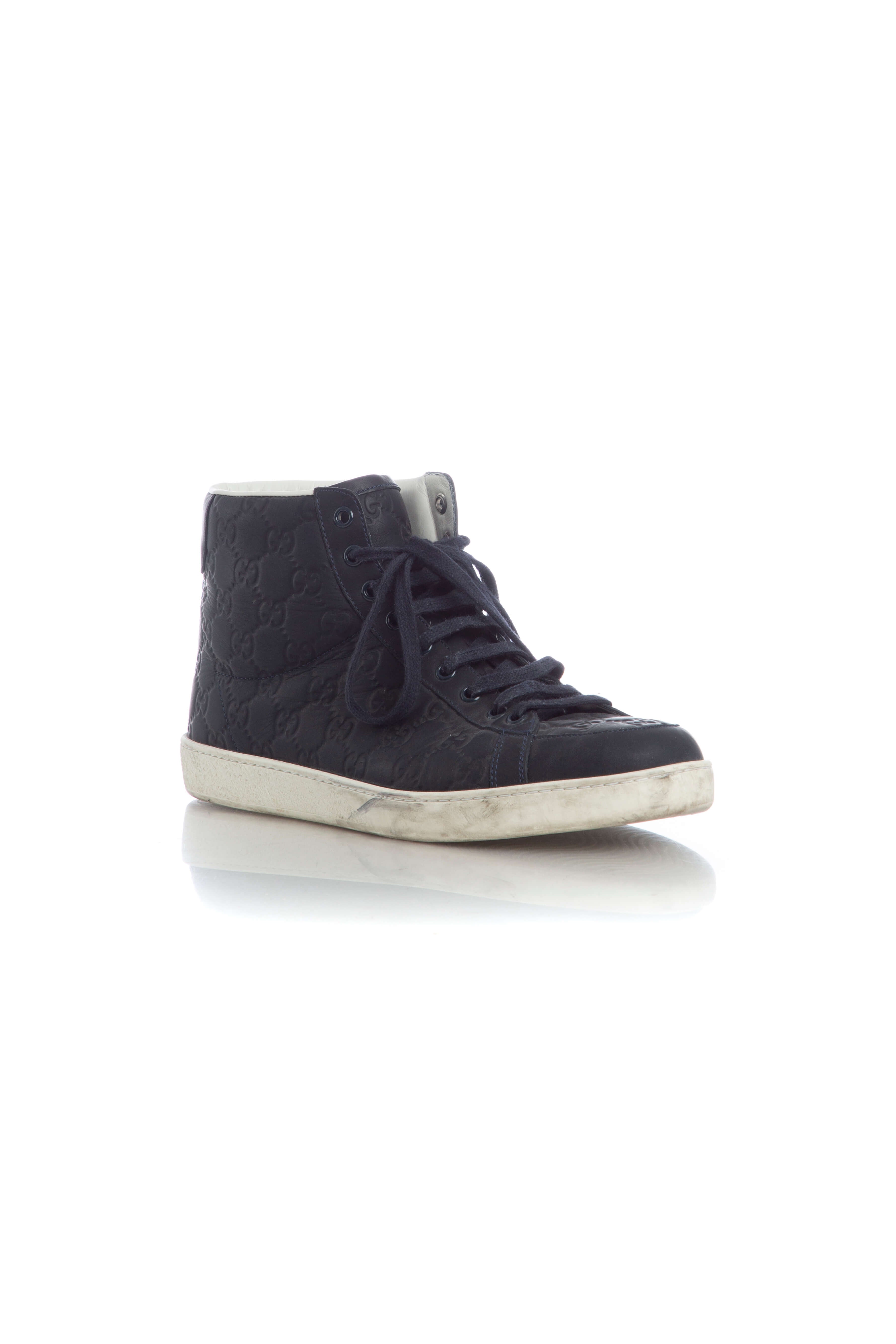 Gucci, Talla 8