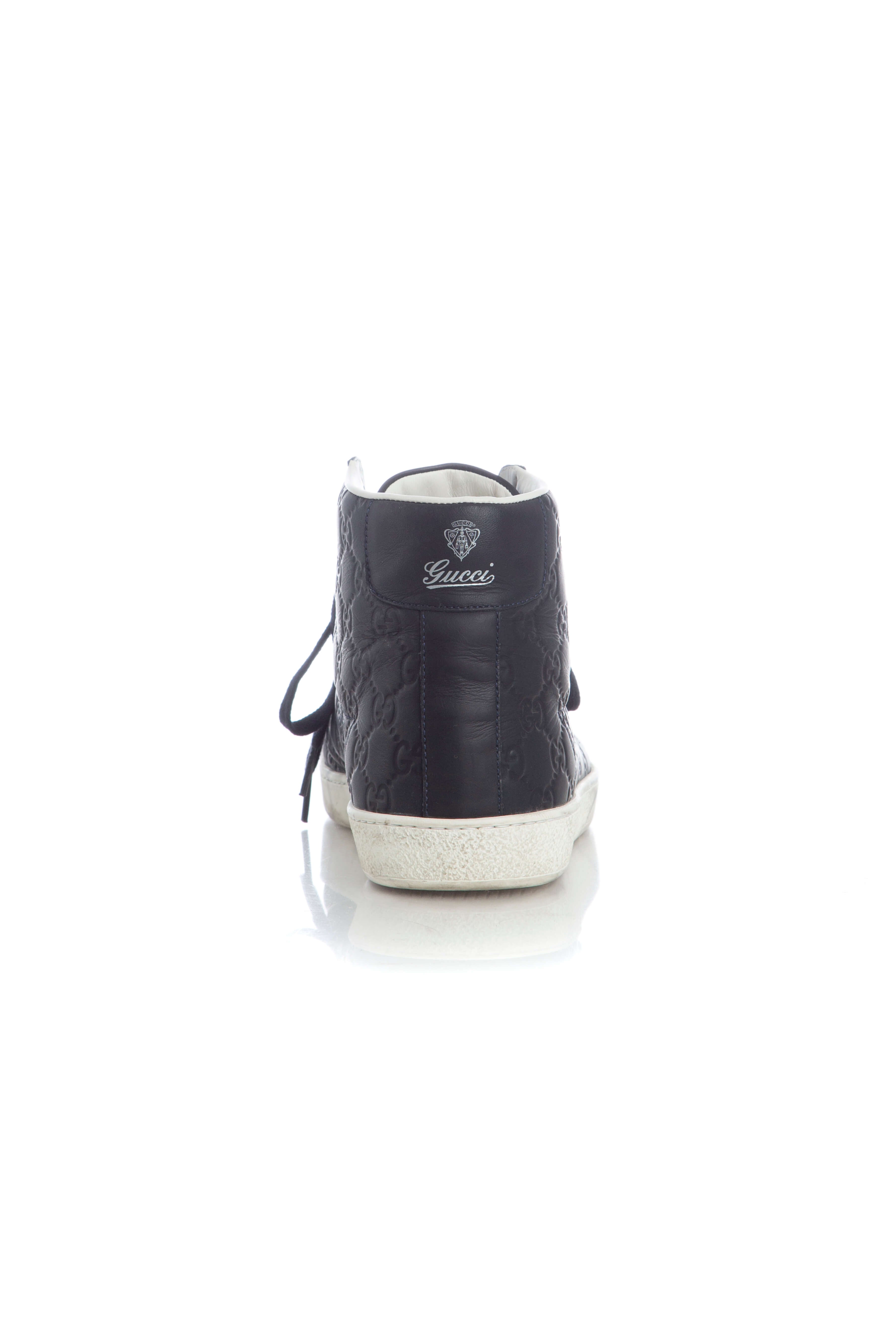 Gucci, Talla 8