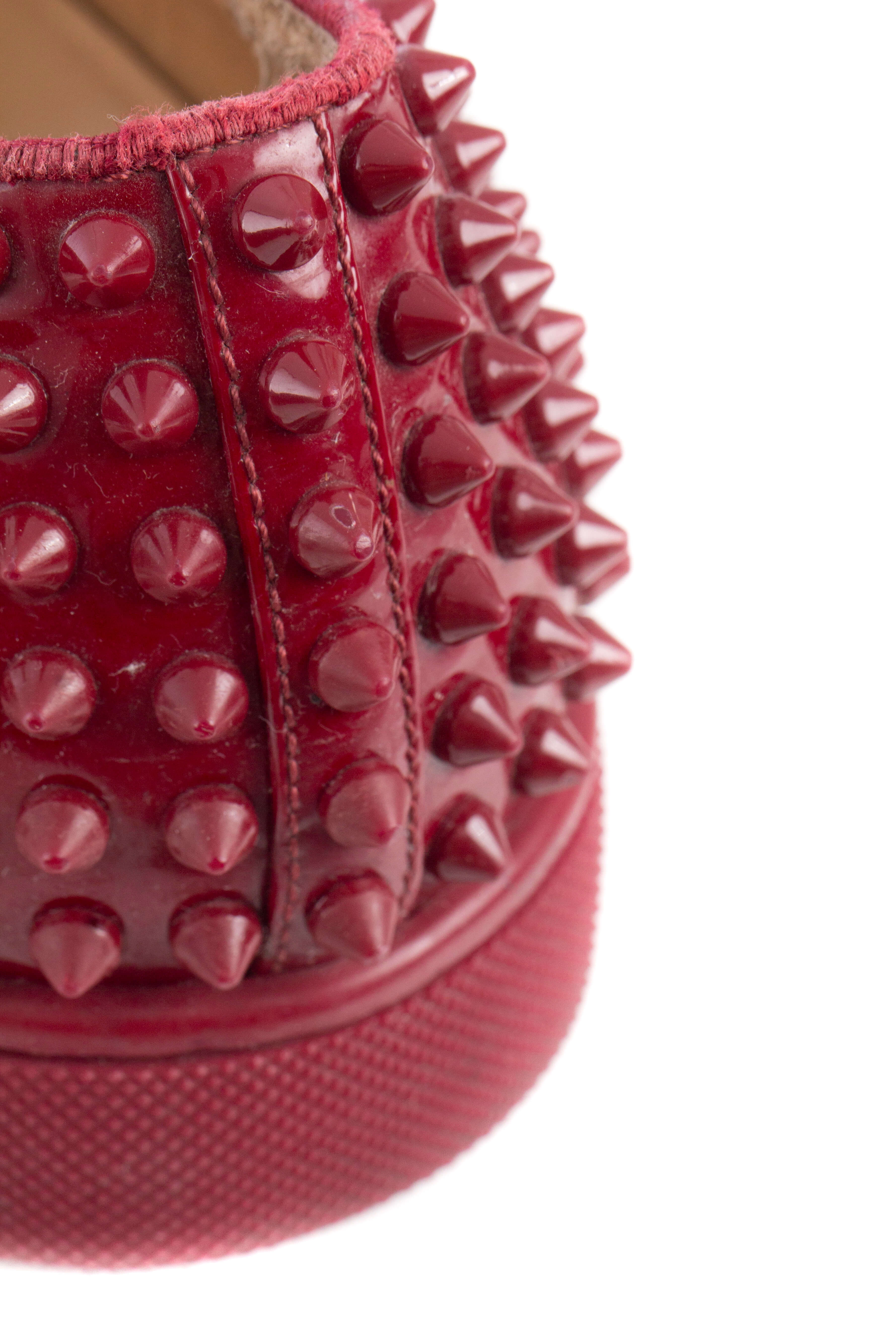 Christian Louboutin, Talla 8