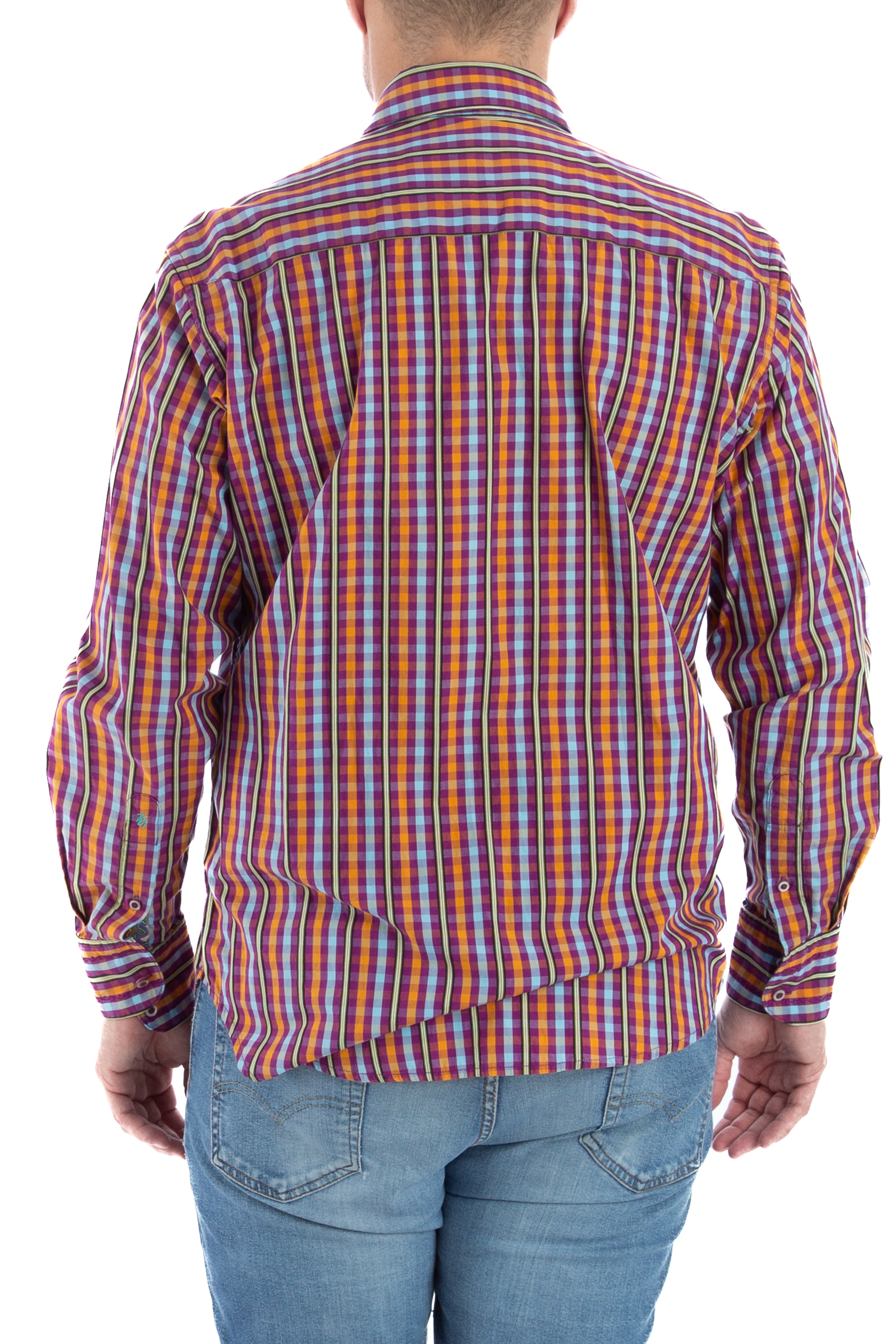 Robert Graham, Talla M