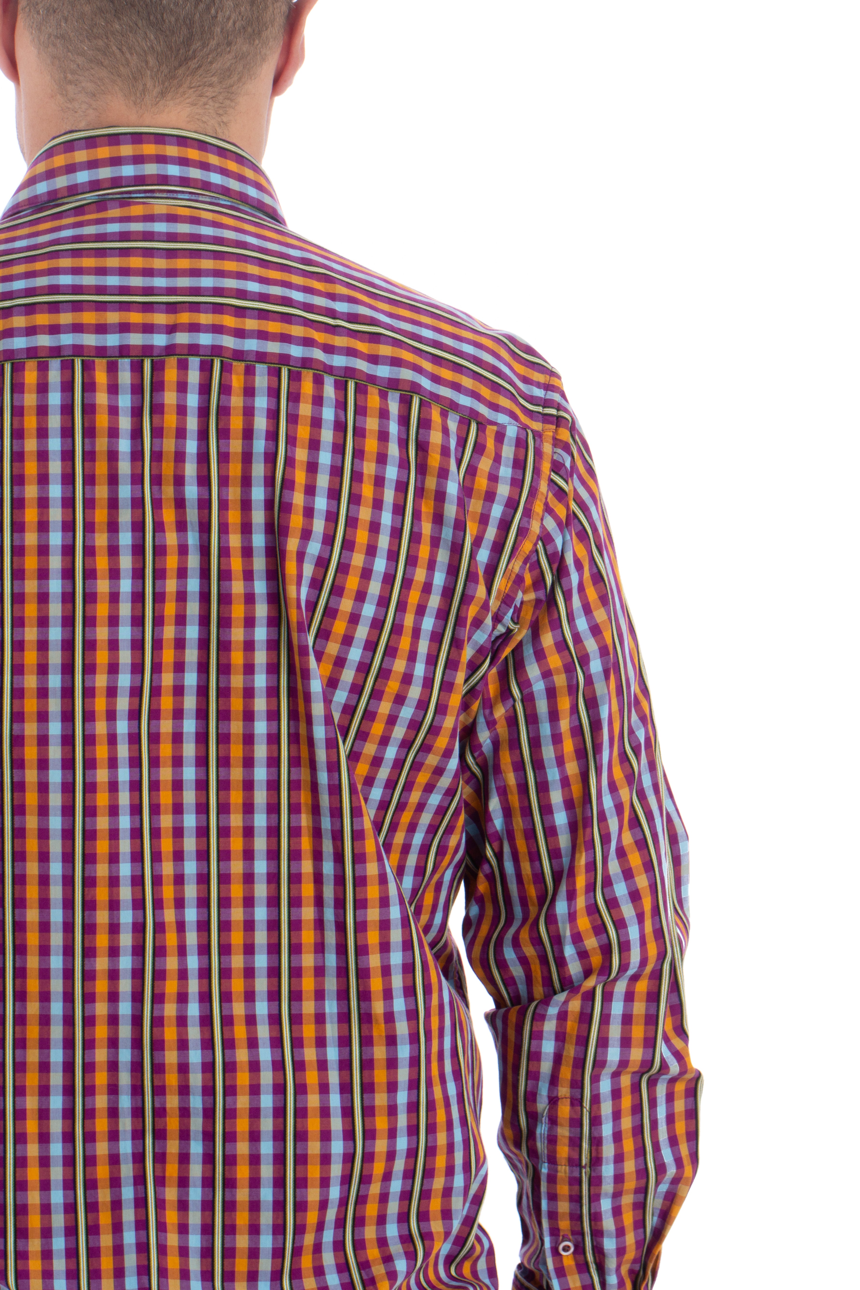 Robert Graham, Talla M