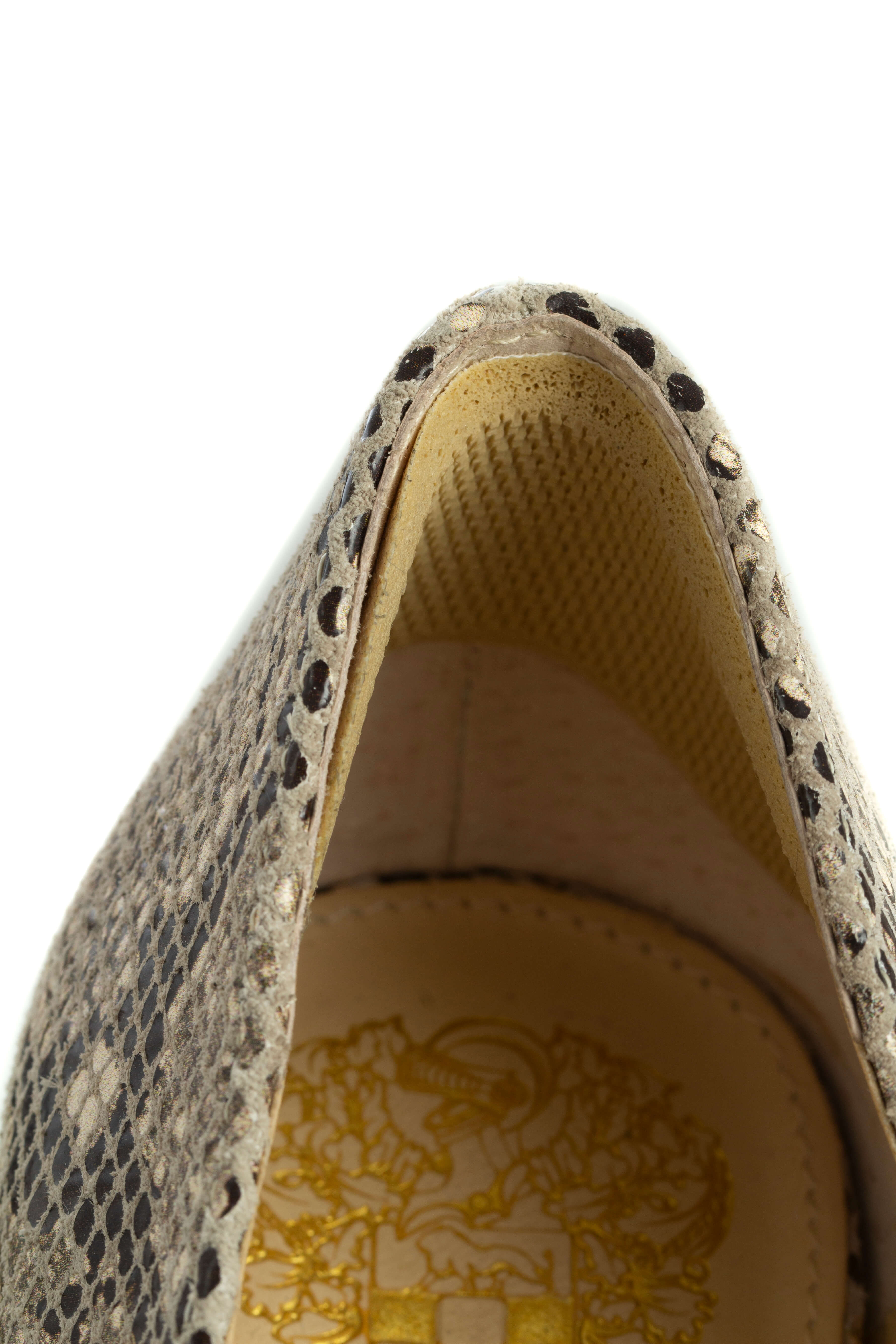 Vince Camuto, Talla 8