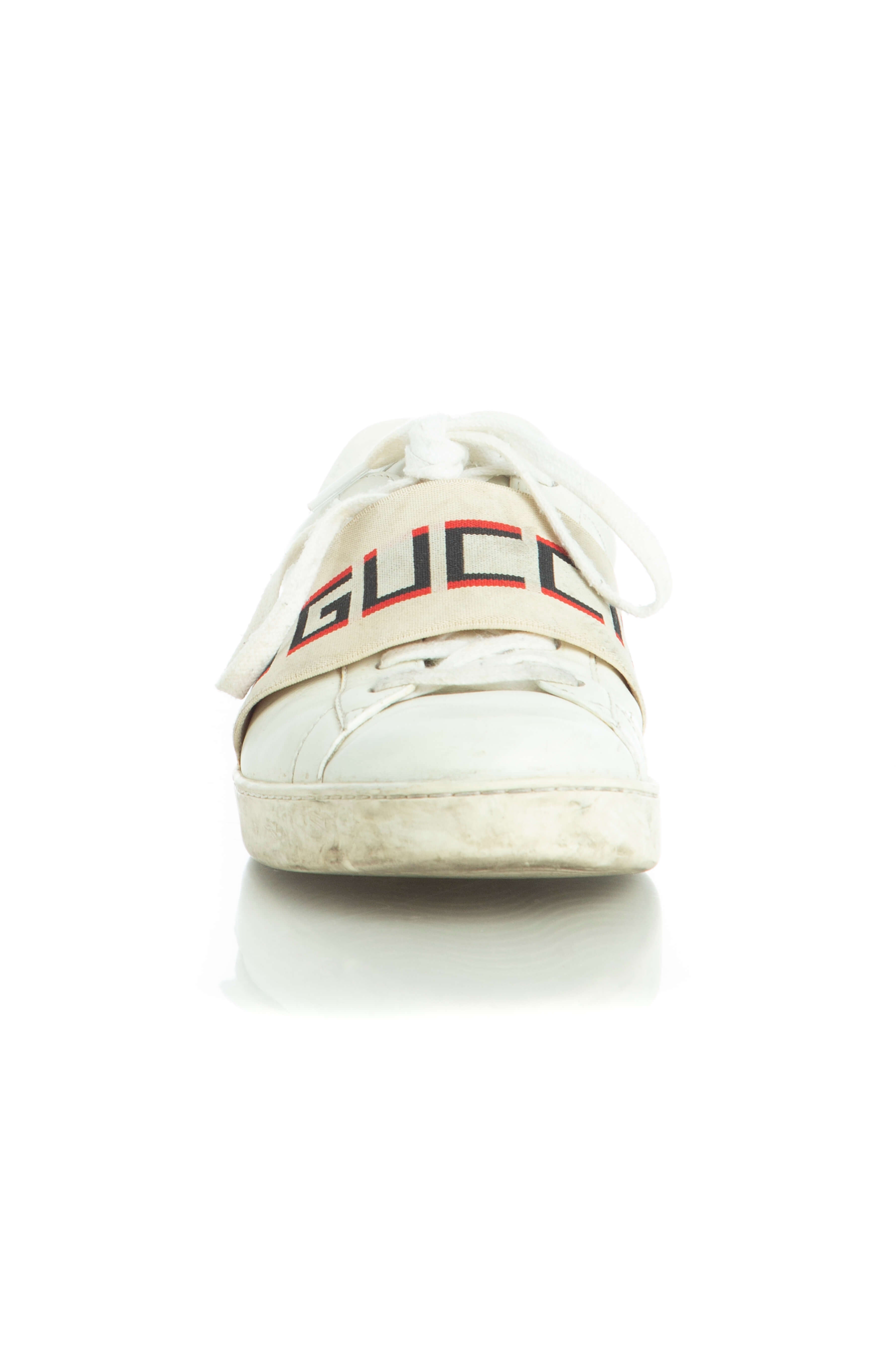 Gucci, Talla 9