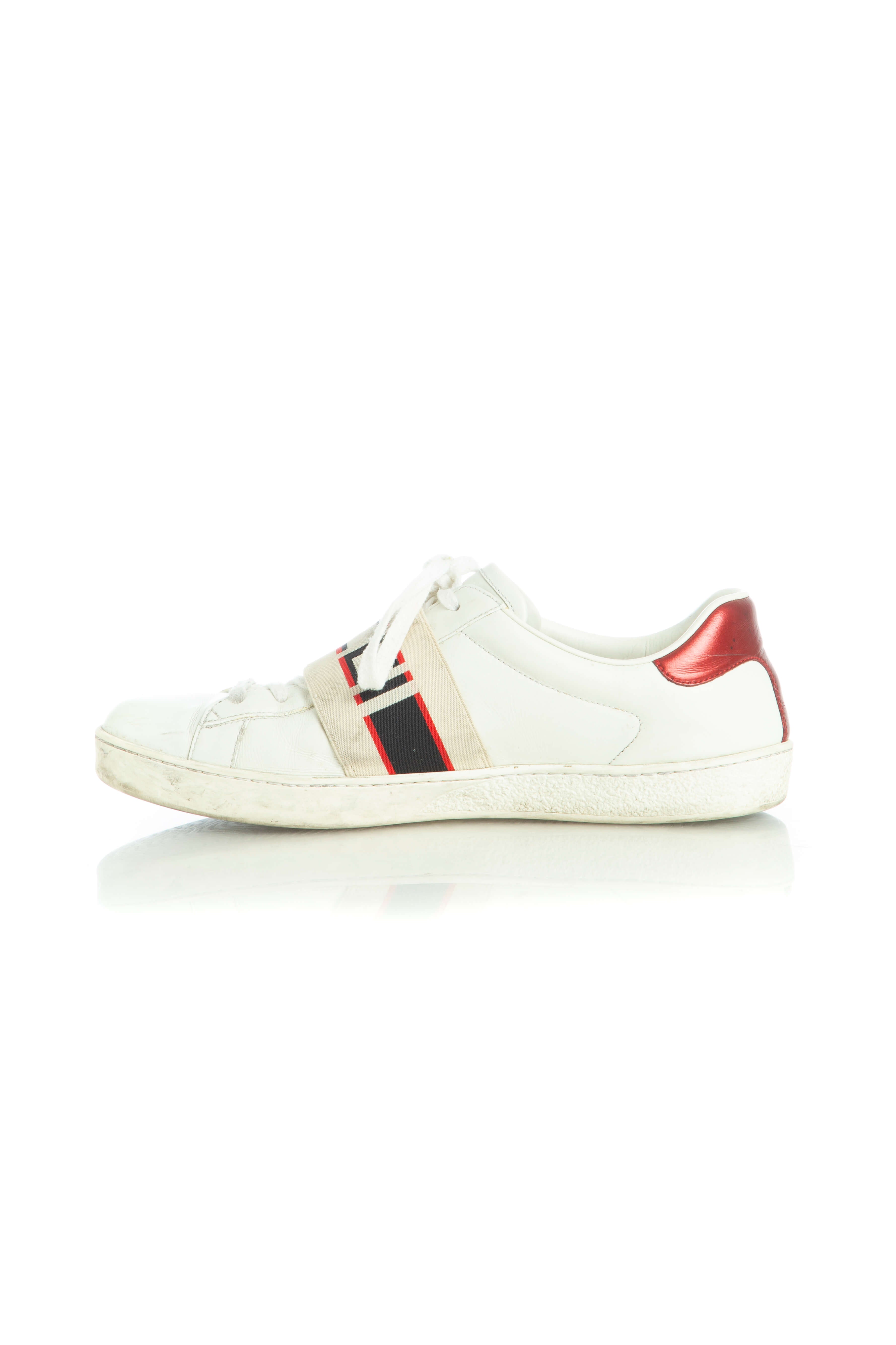 Gucci, Talla 9