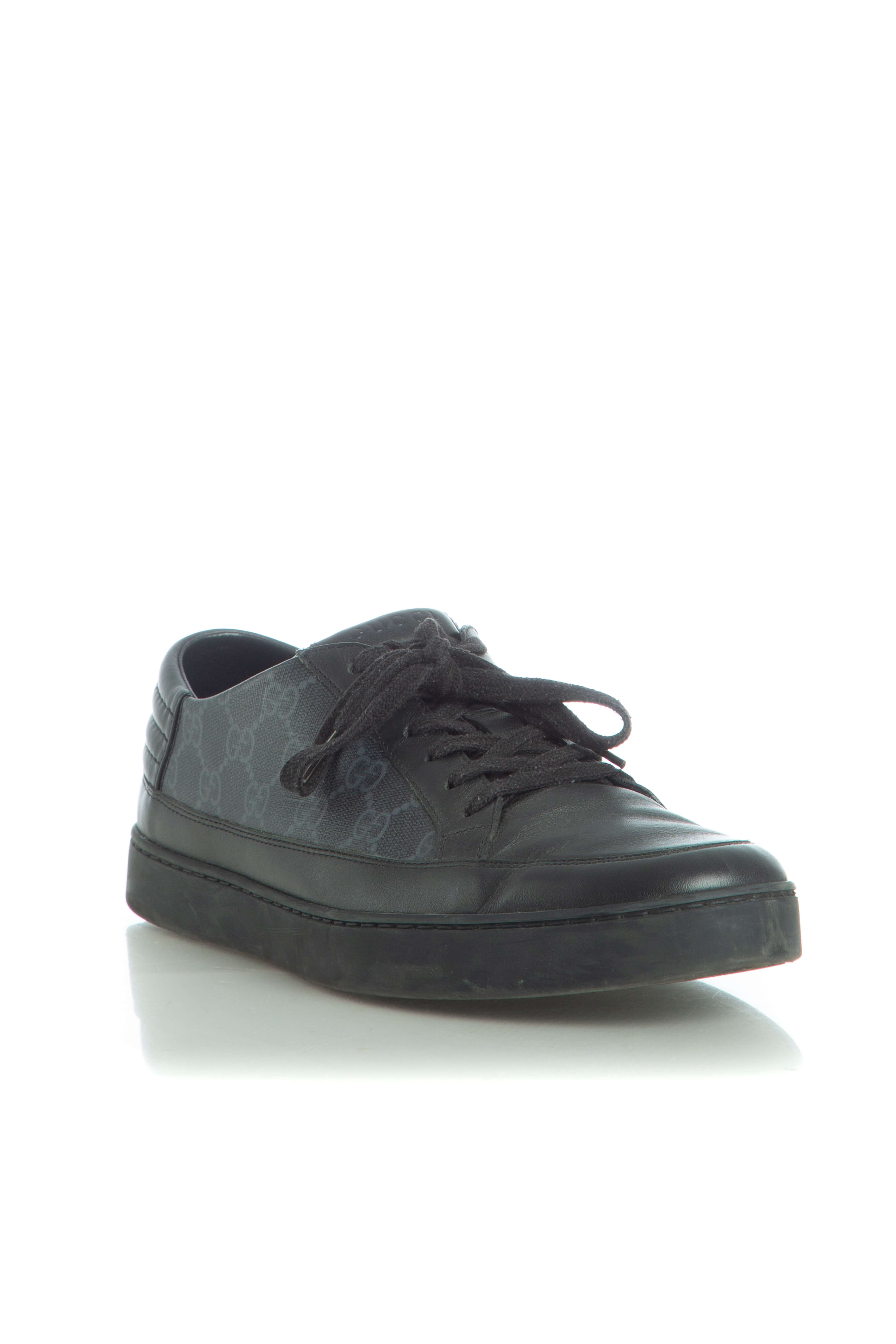 Gucci, Talla 10