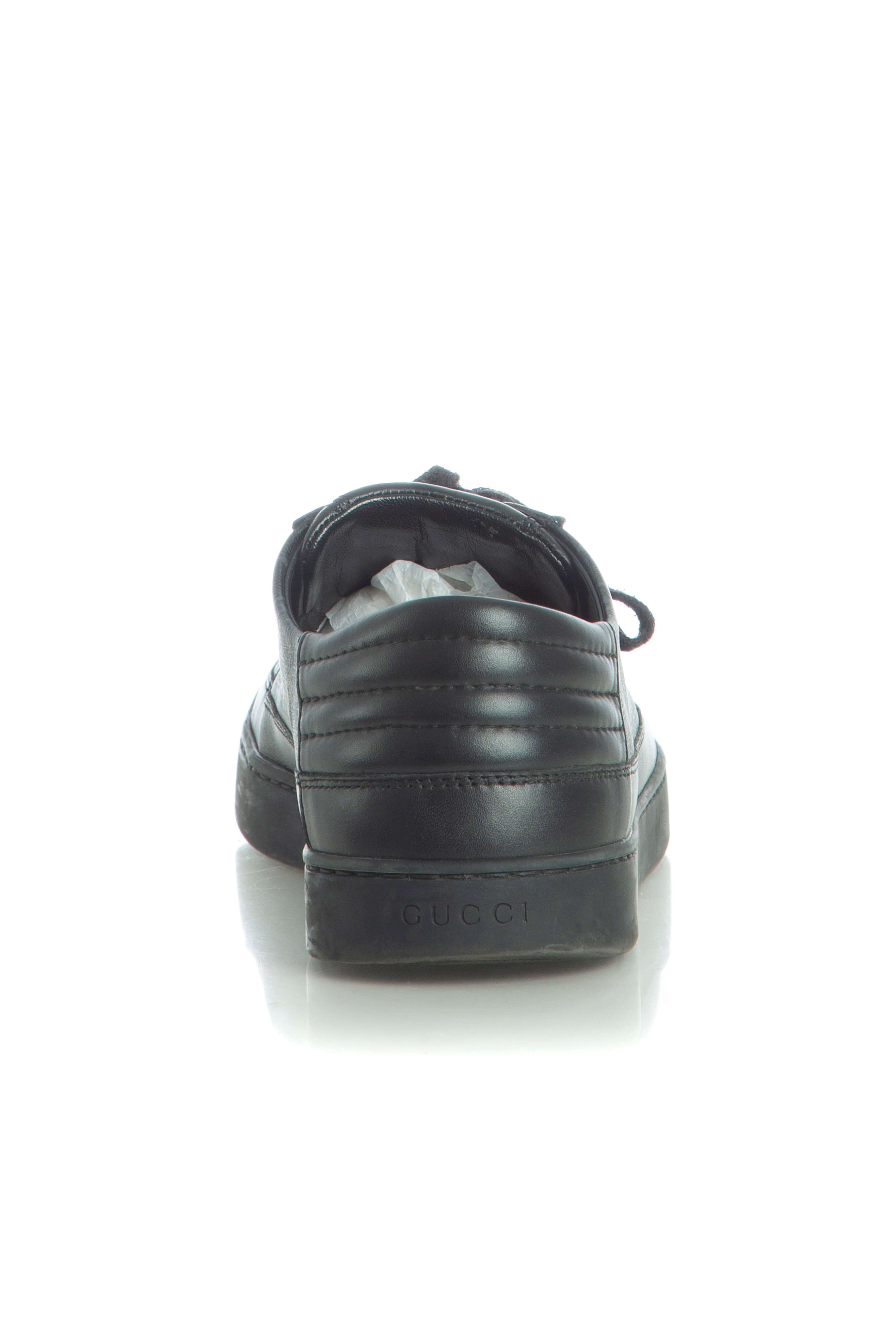 Gucci, Talla 10