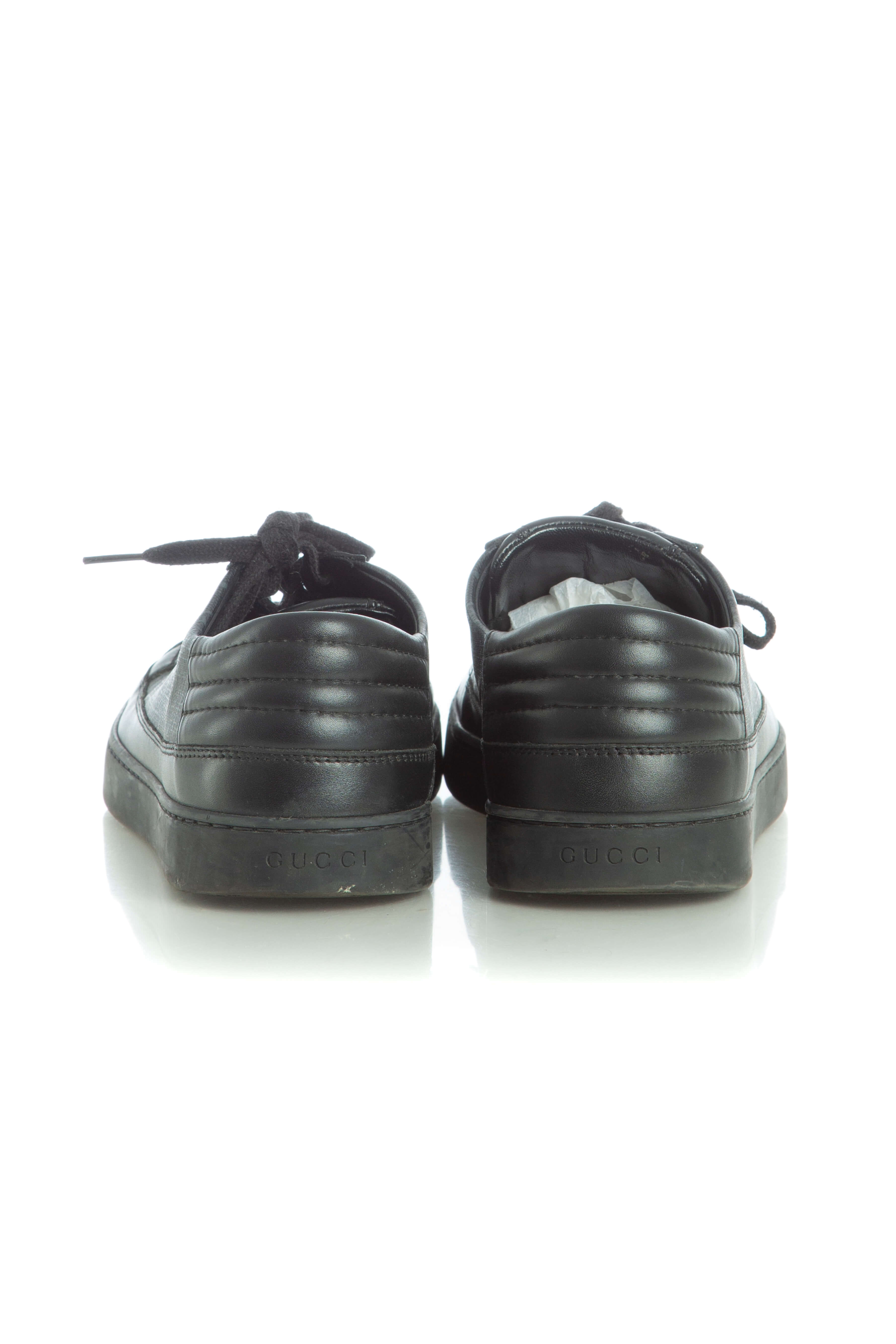 Gucci, Talla 10