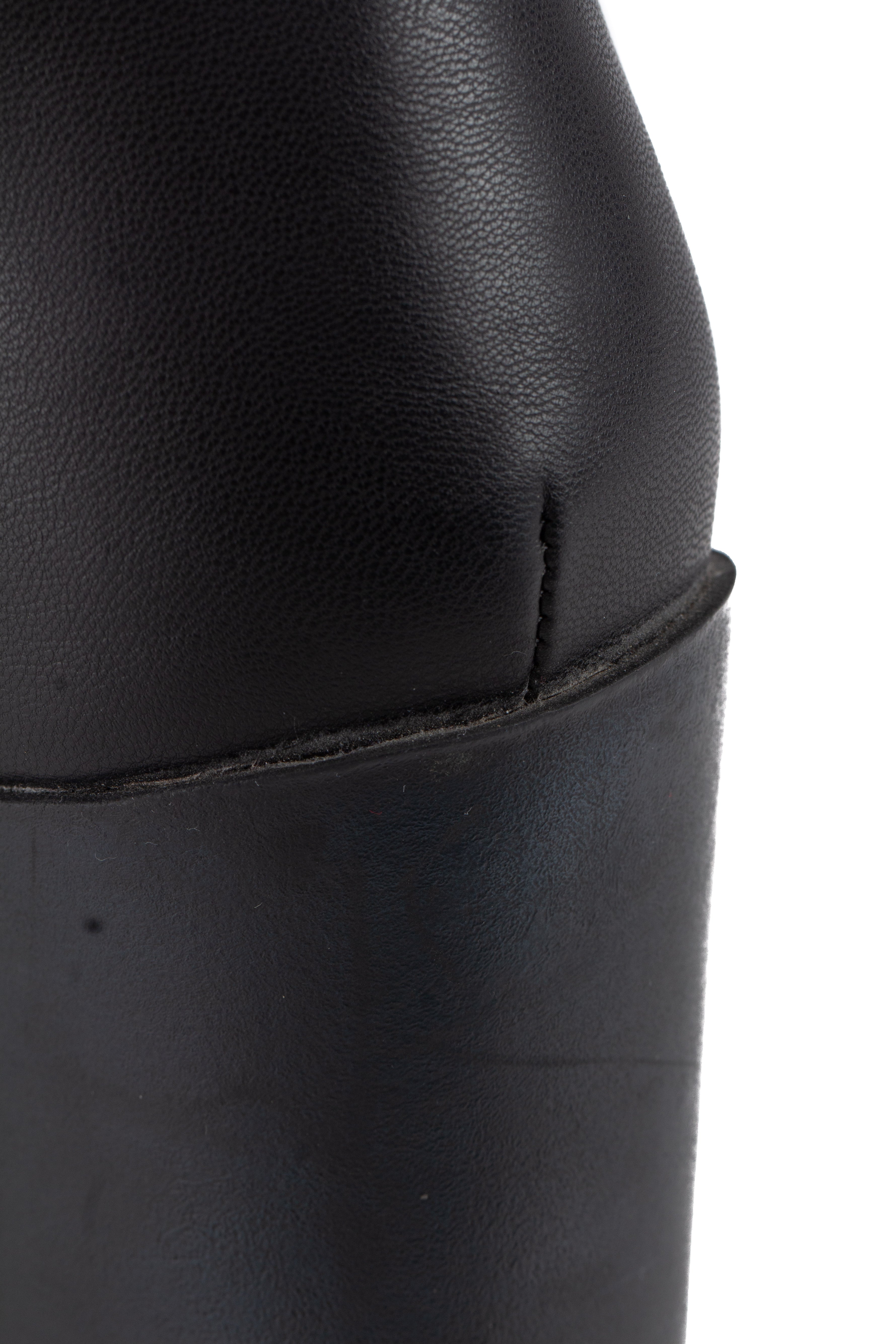 Aldo, Talla 10