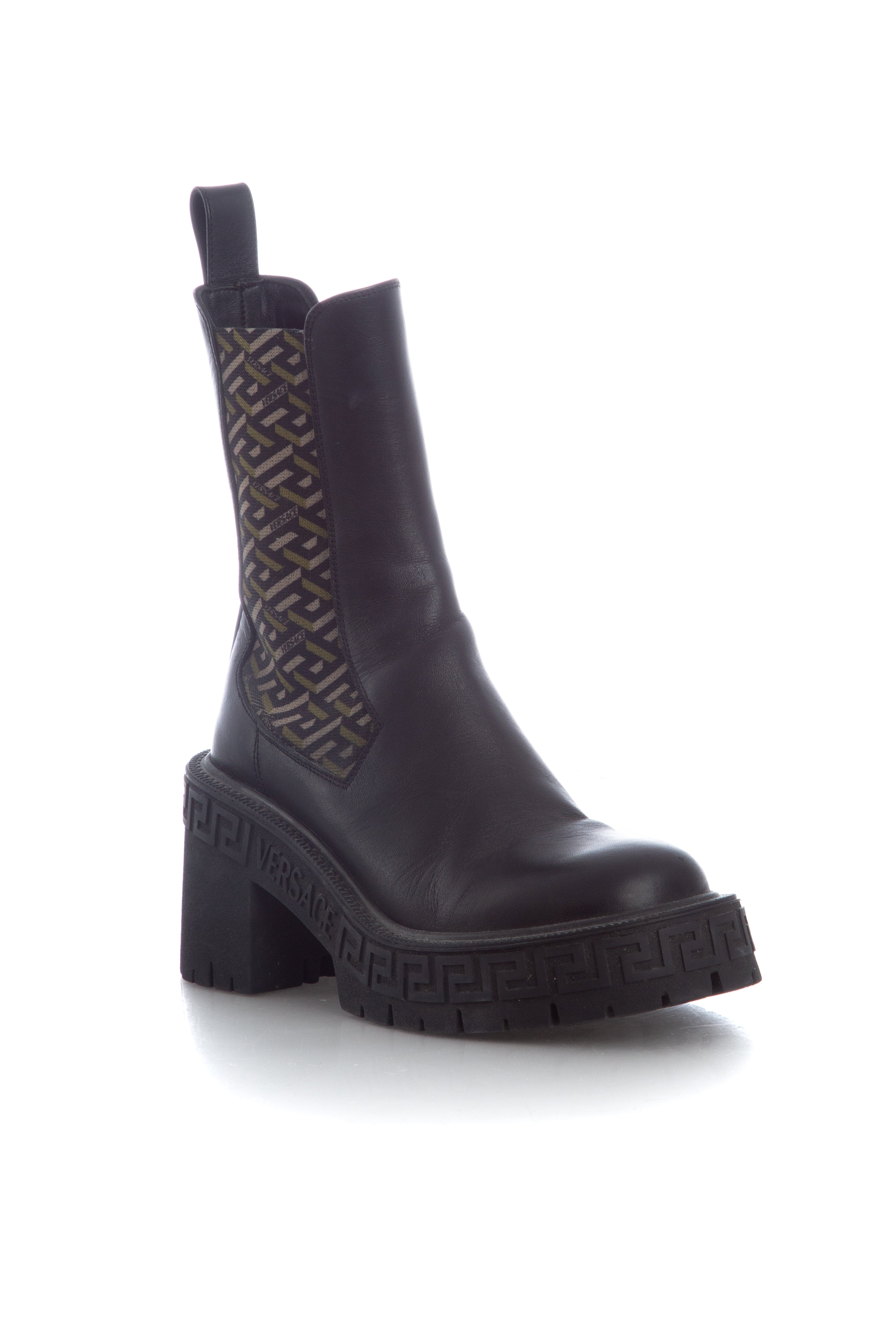 Versace, 5 USA