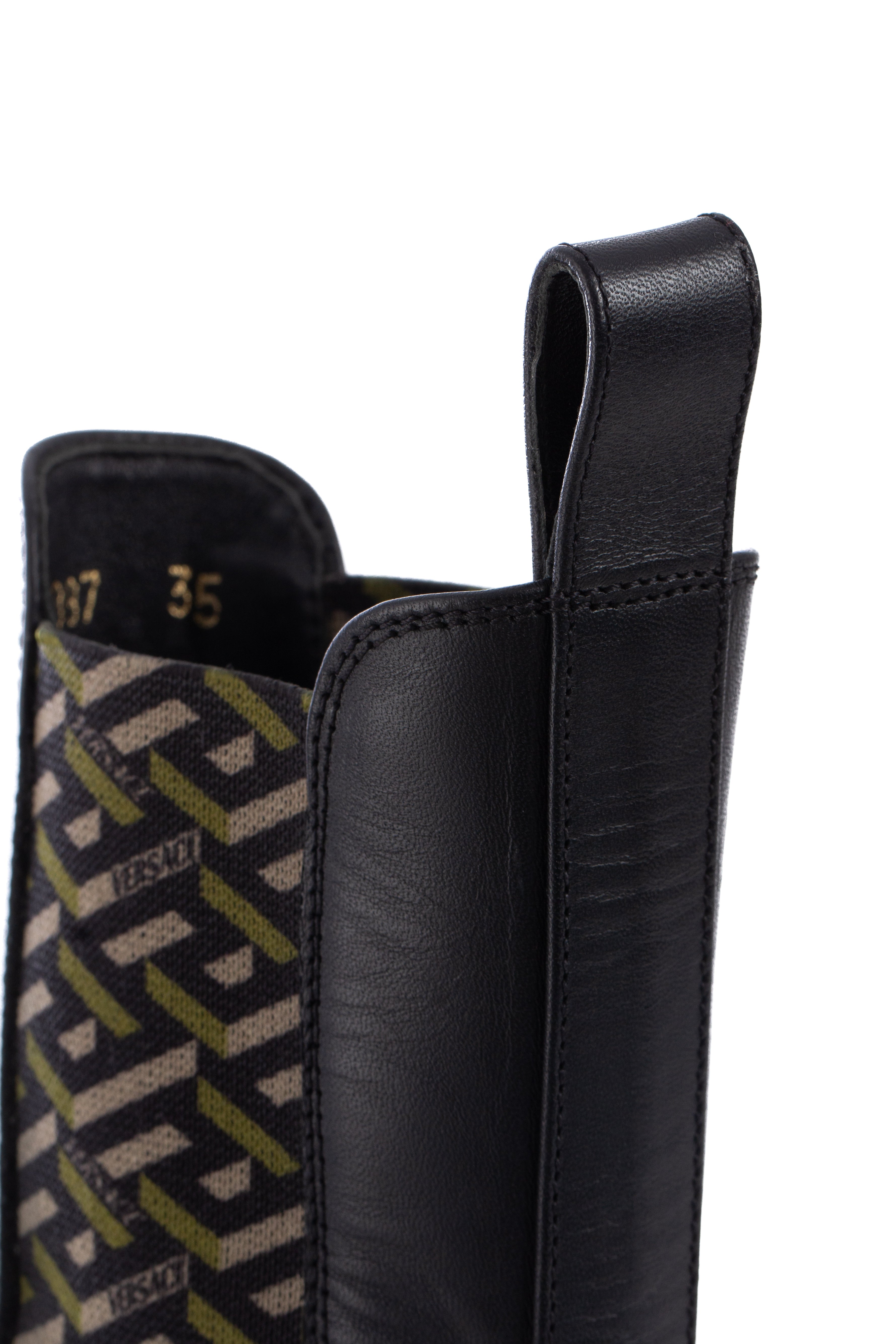 Versace, 5 USA