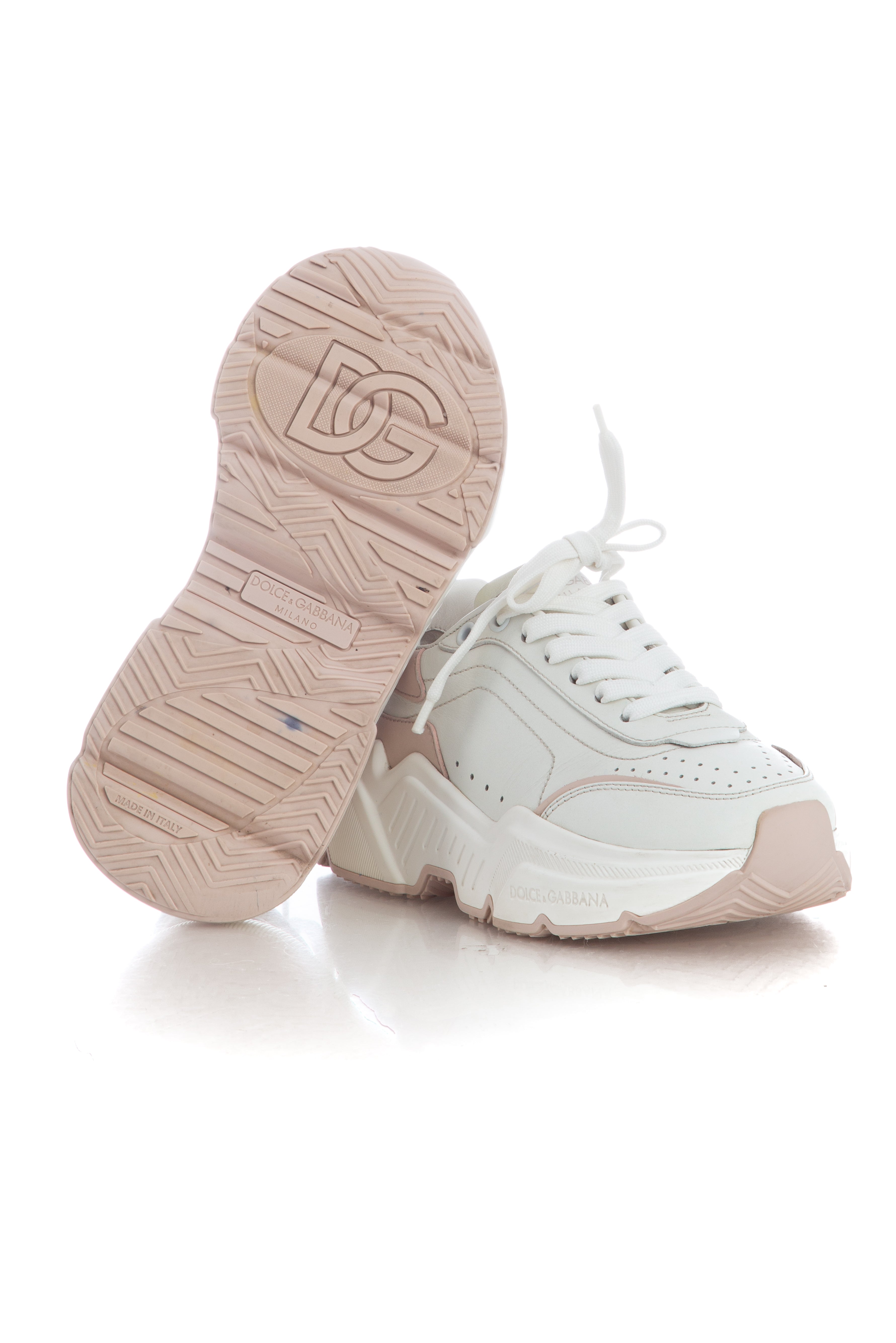 Dolce & Gabbana, 5 USA