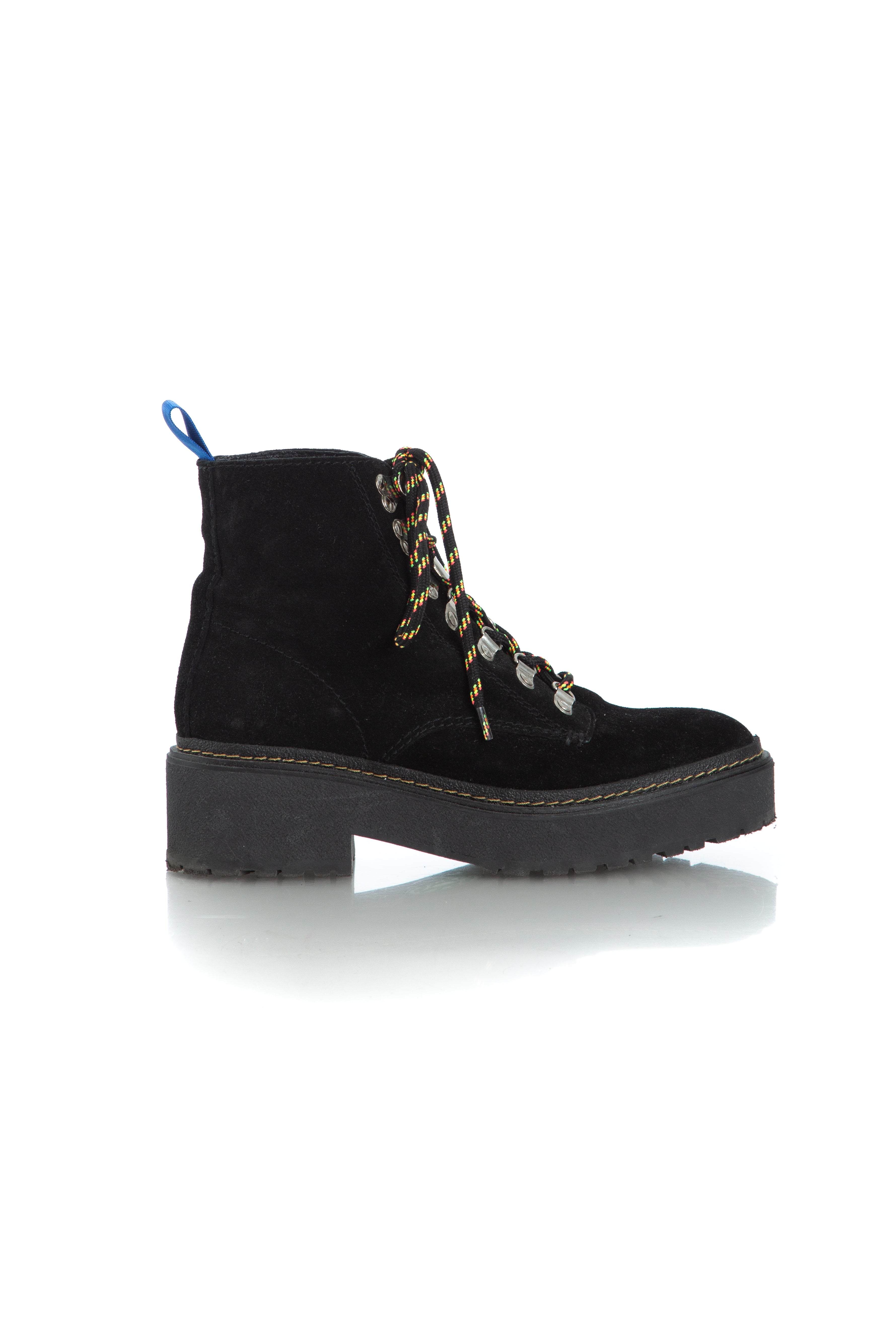 UGG, 8 USA