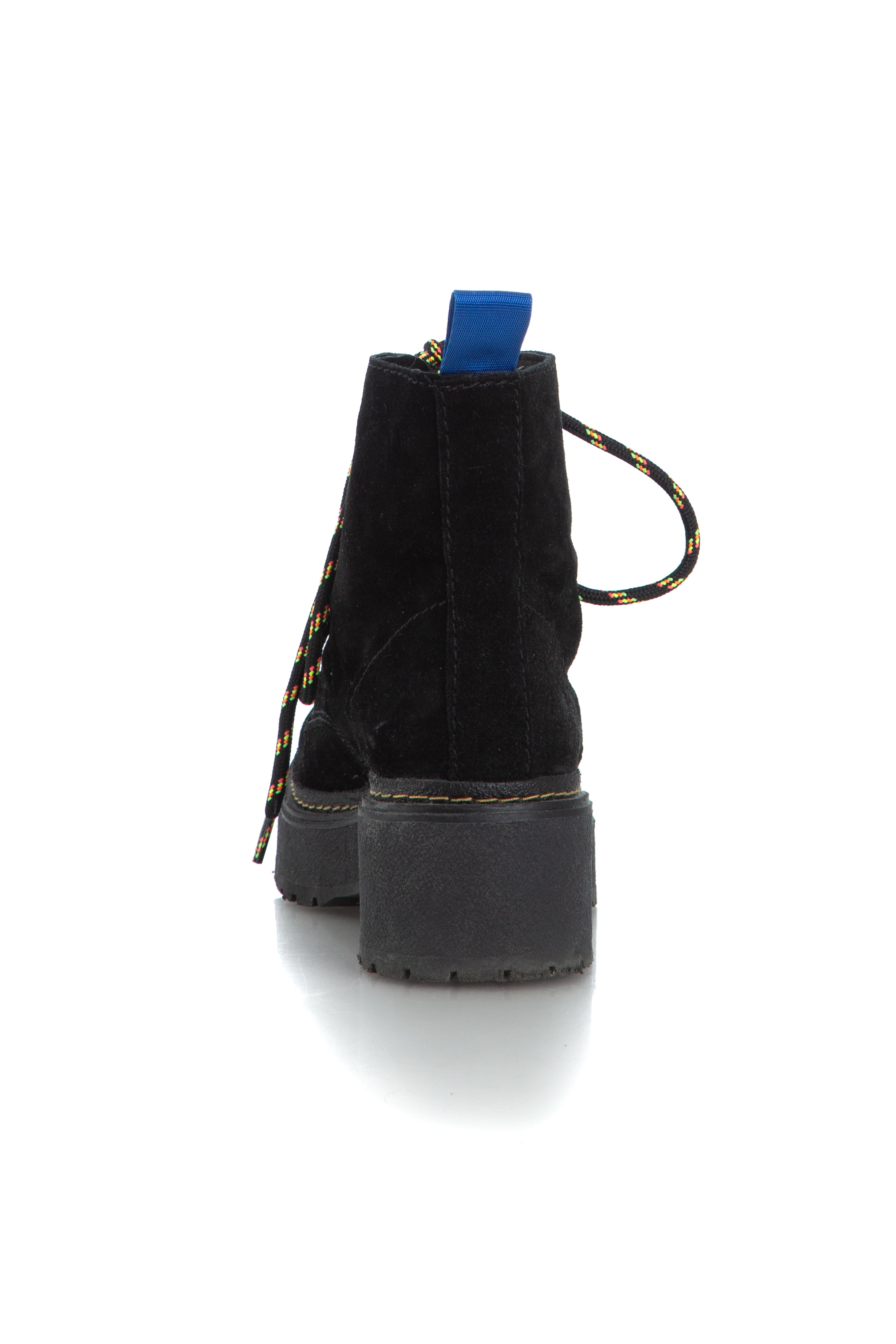 UGG, 8 USA