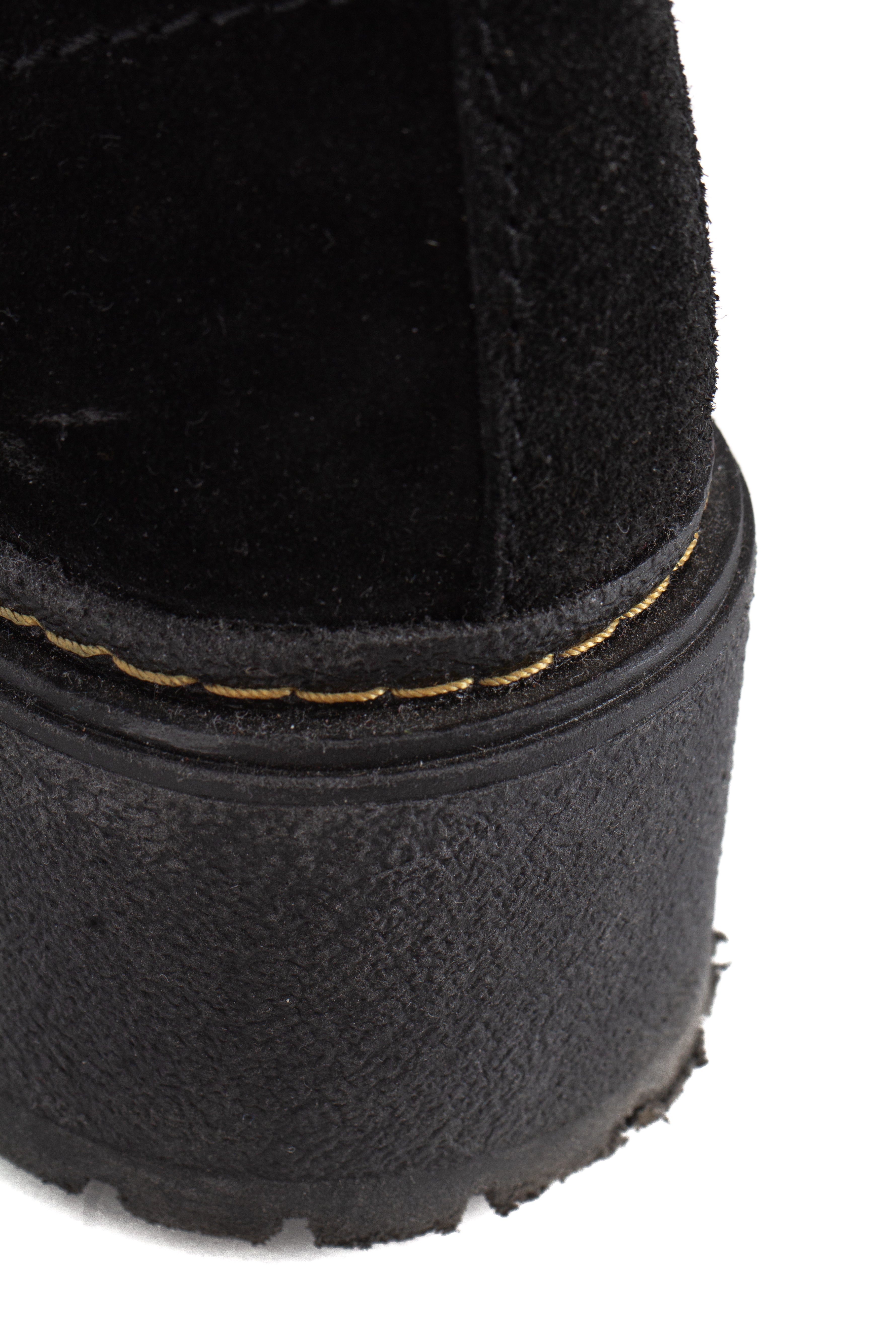 UGG, 8 USA