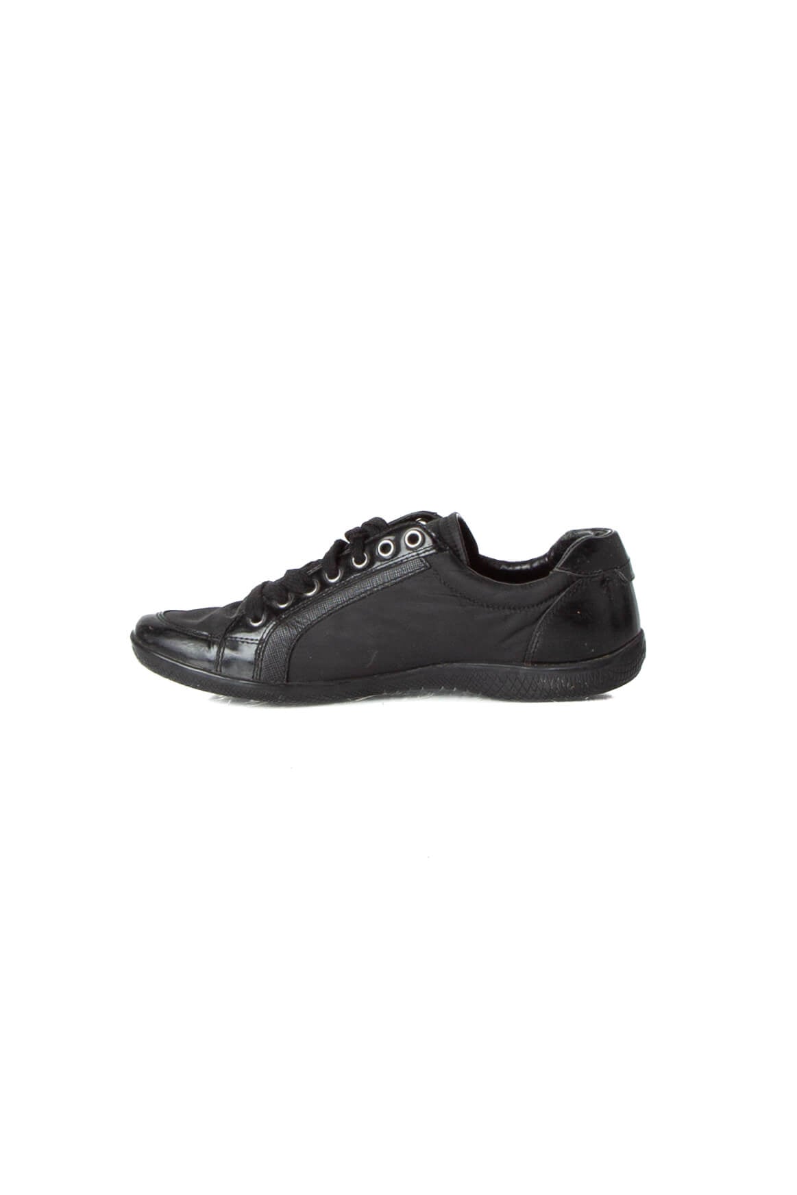 Prada, Talla 7