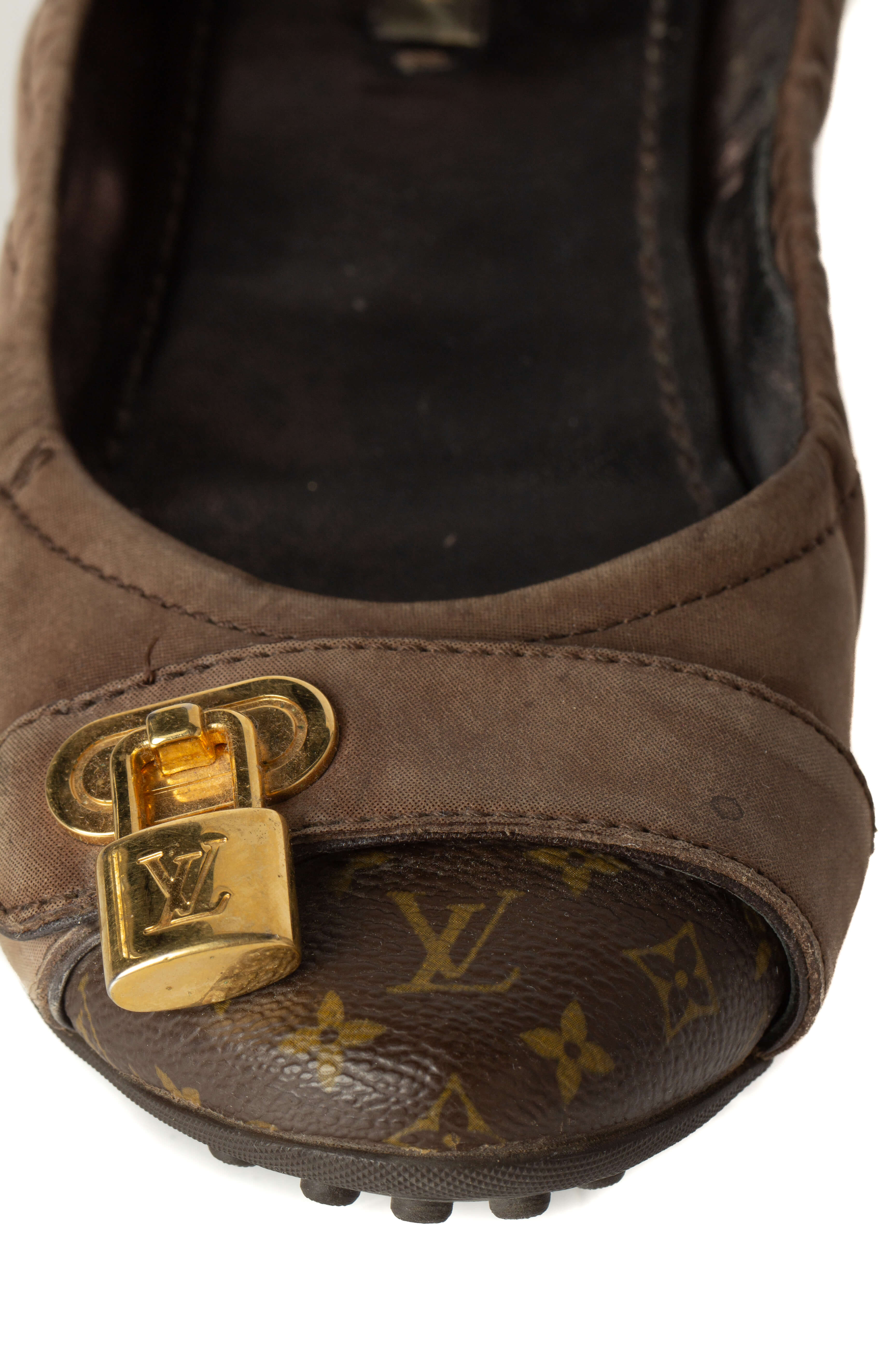 Louis Vuitton, Talla 6