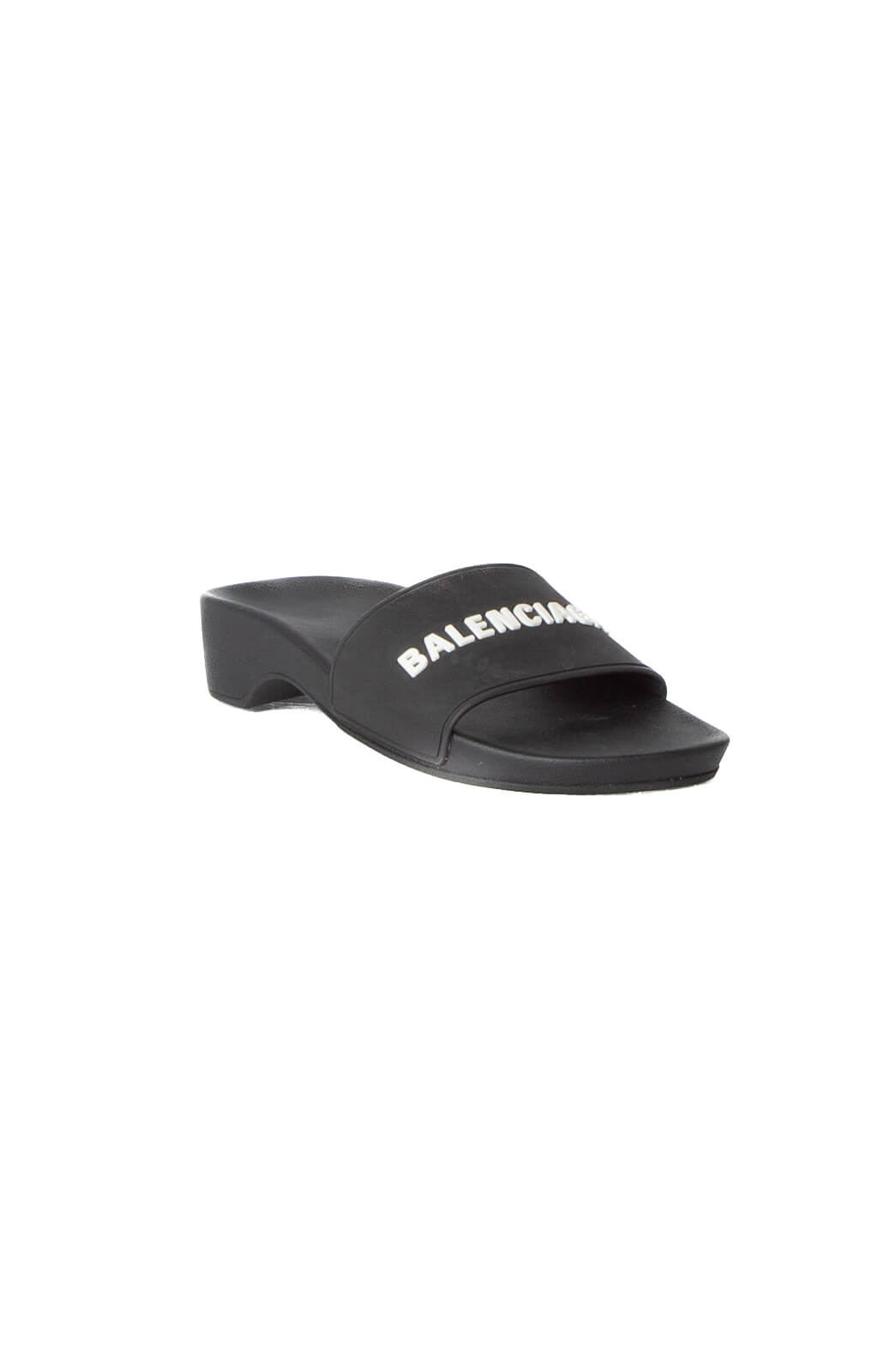 Balenciaga, Talla 9