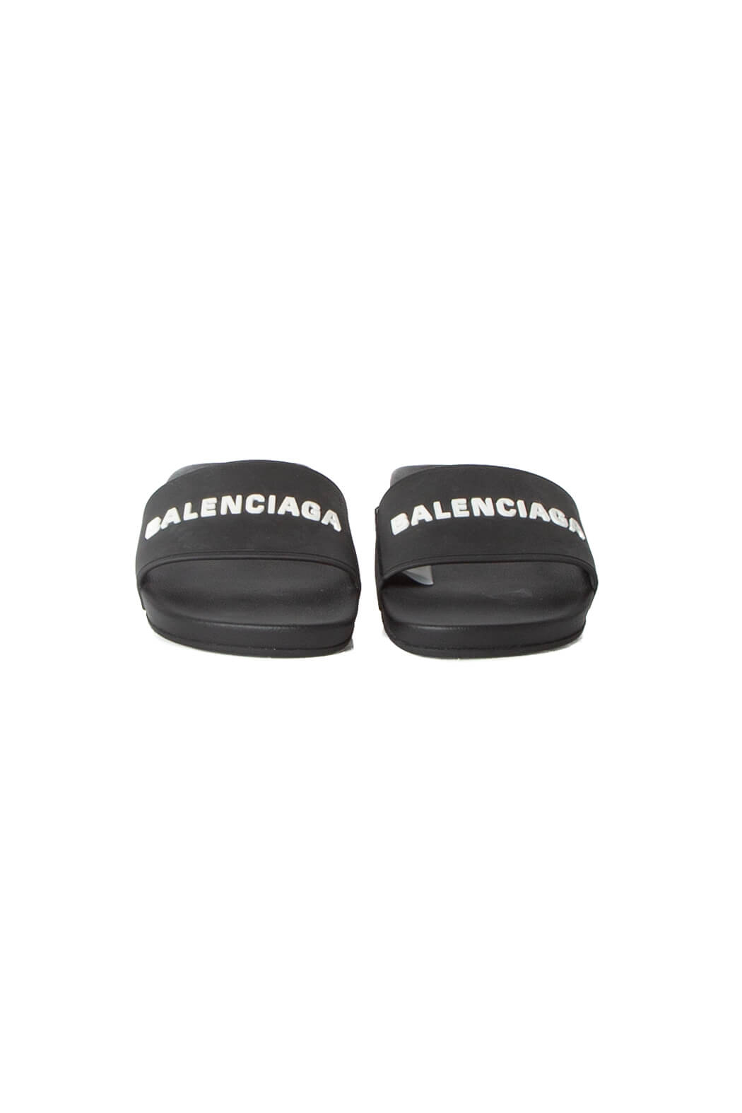 Balenciaga, Talla 9