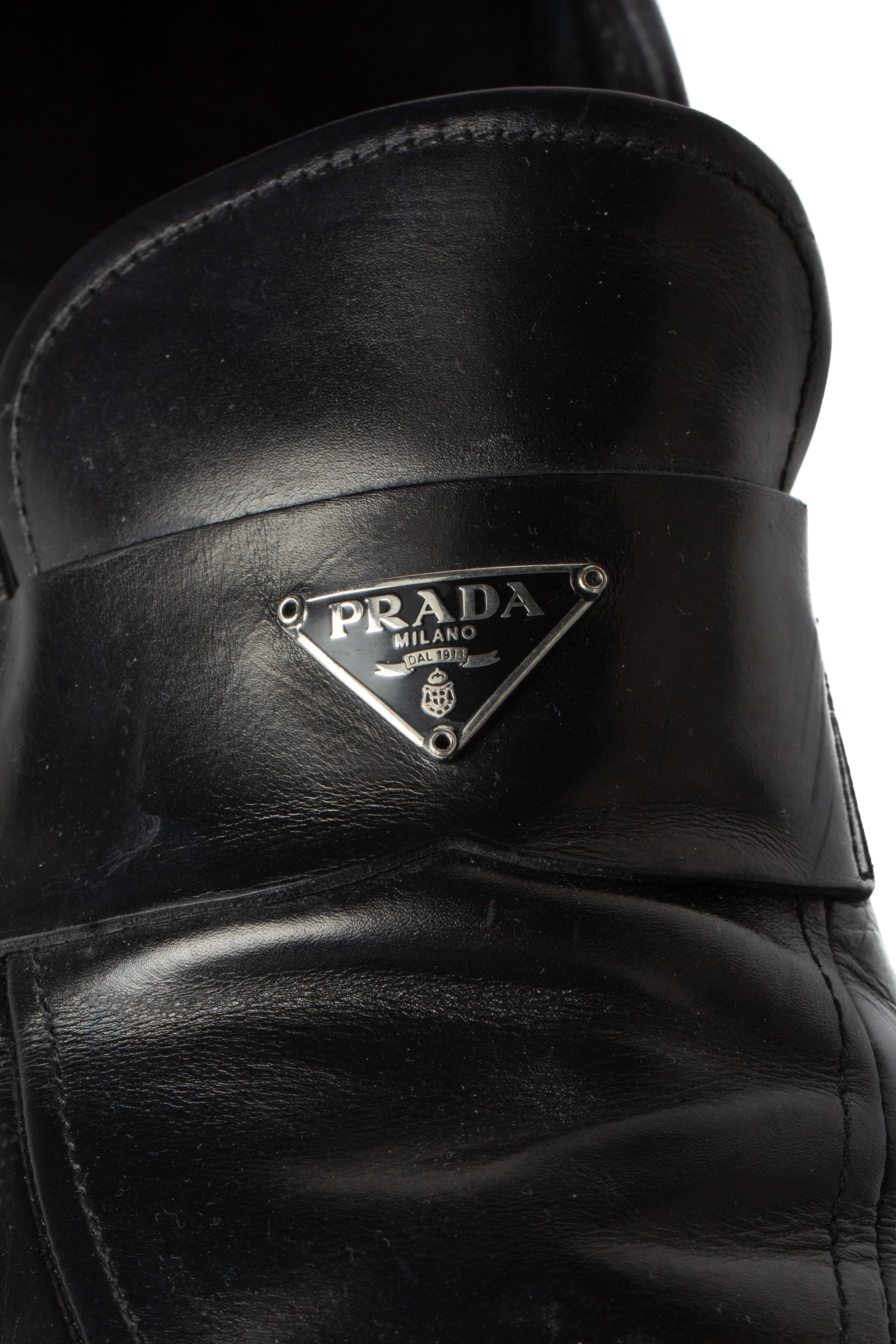 Prada, Talla 10