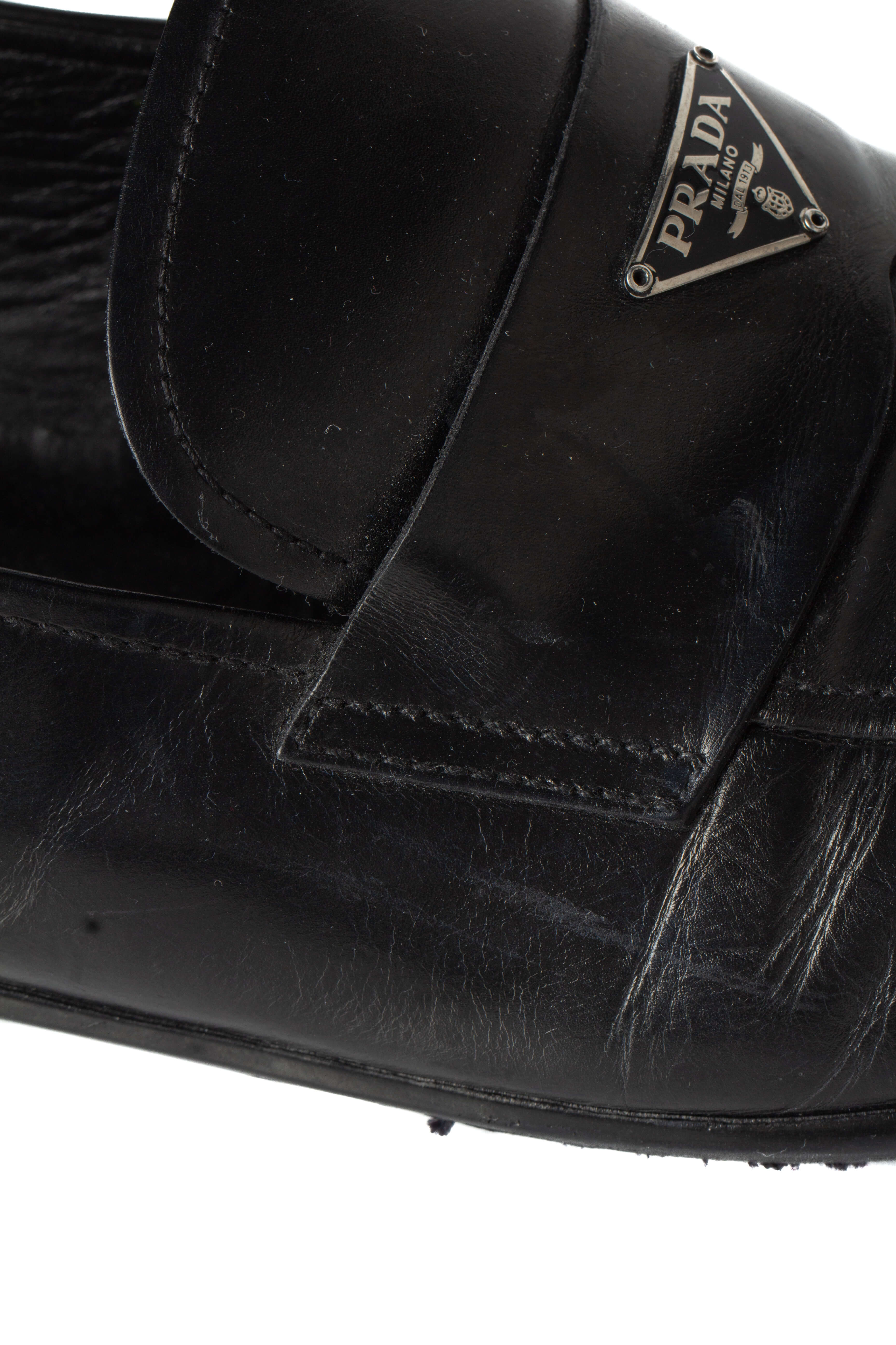Prada, Talla 10