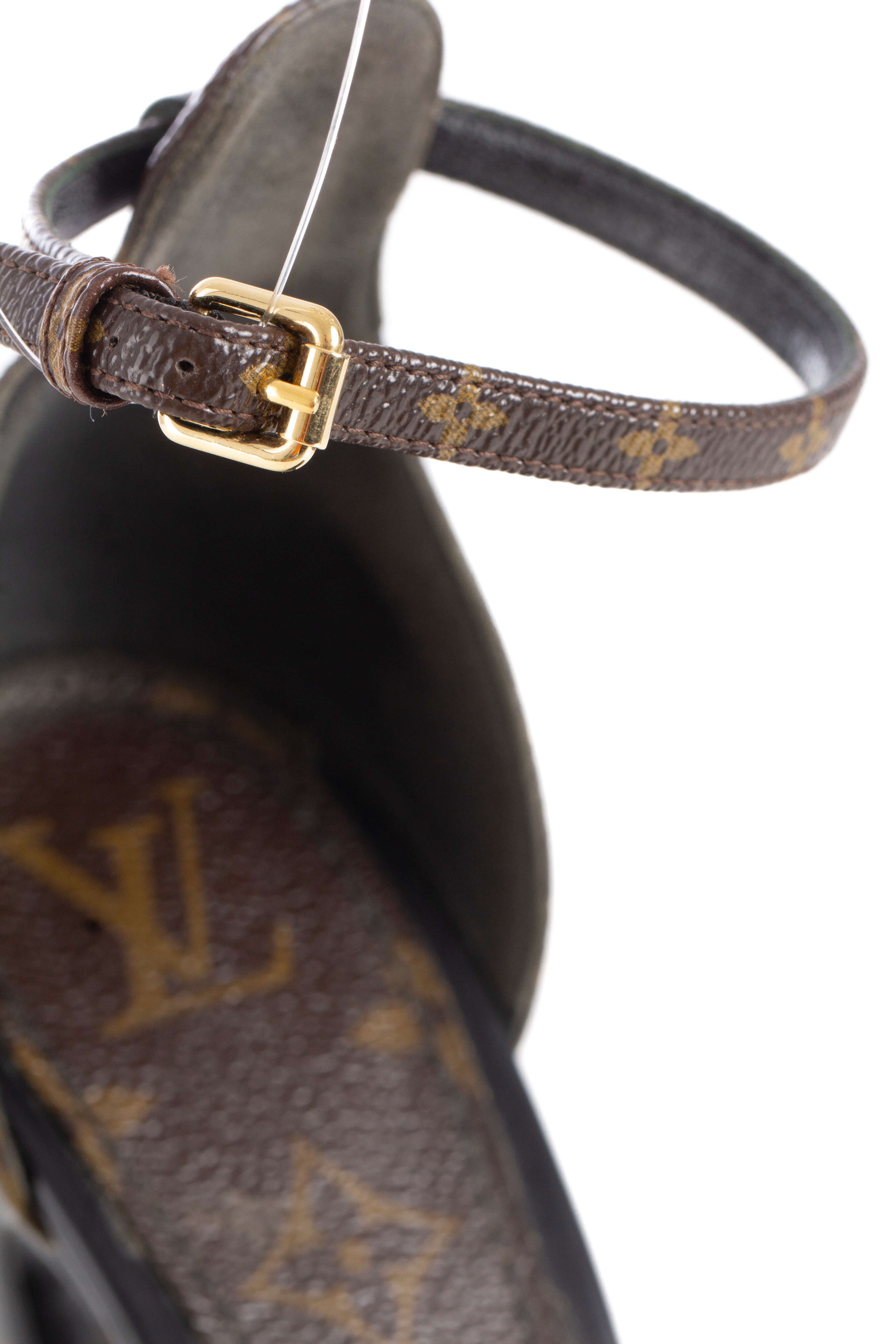 Louis Vuitton, Talla 38