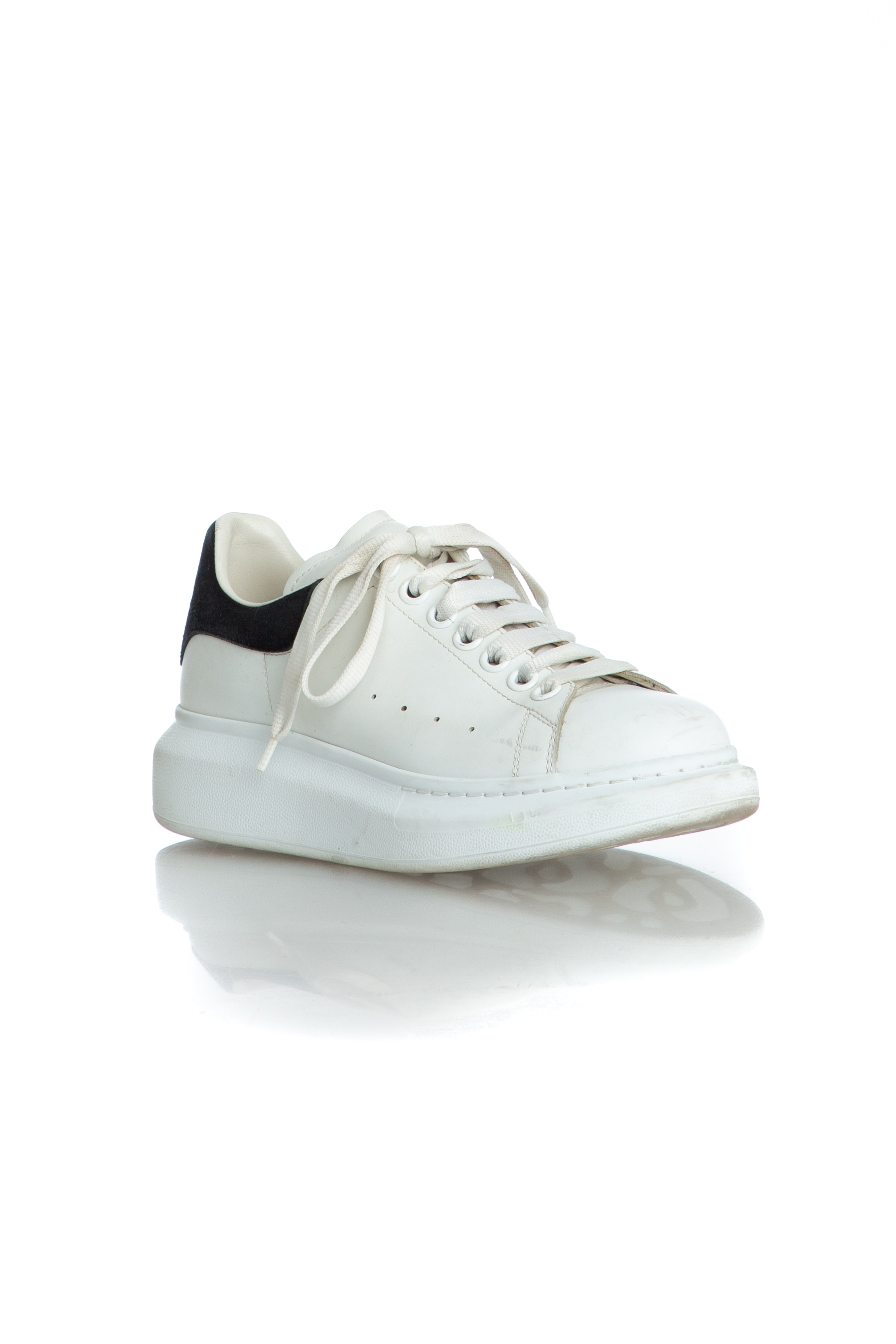 Alexander MCQueen, Talla 8 USA