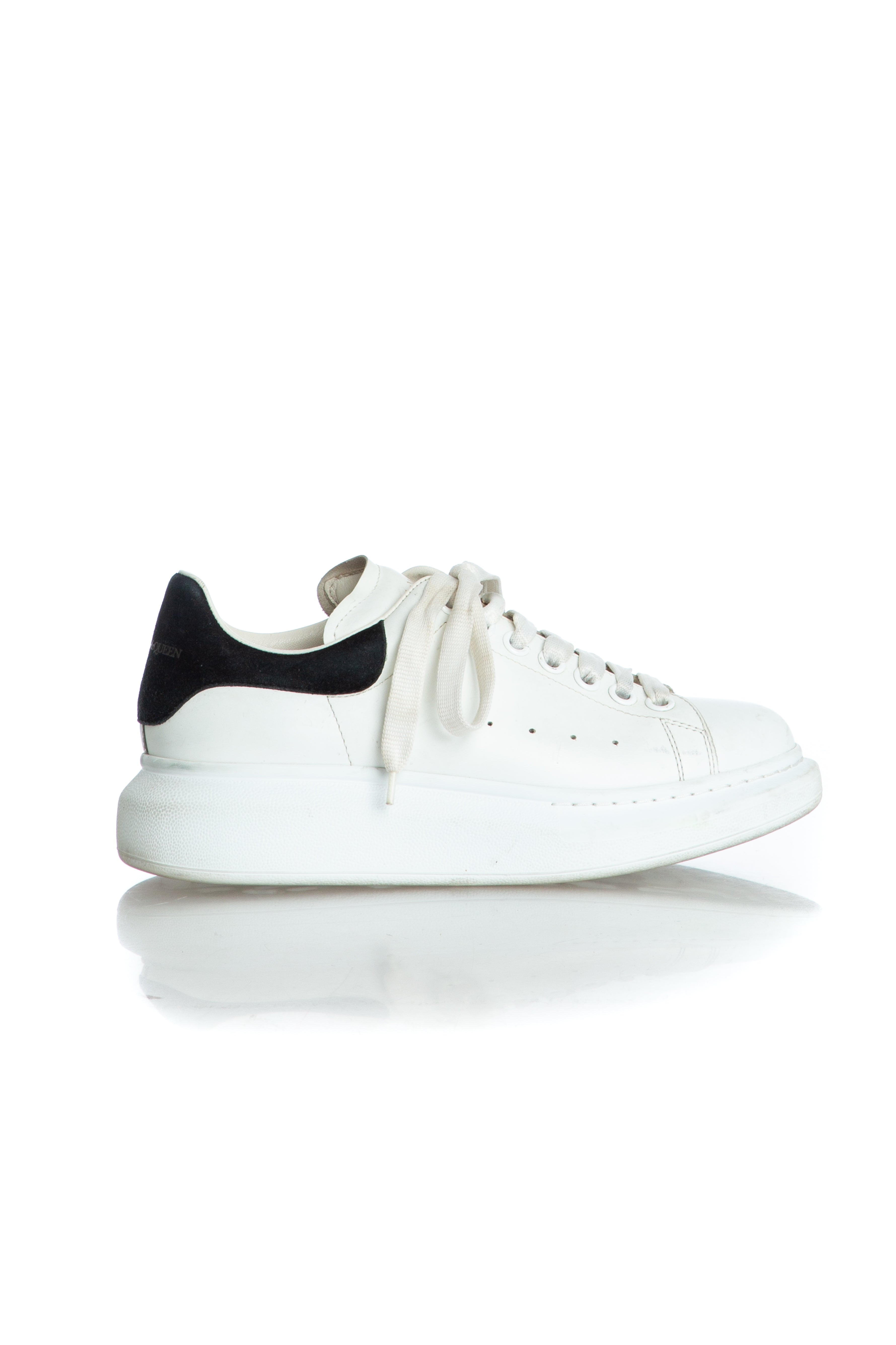 Alexander MCQueen, Talla 8 USA