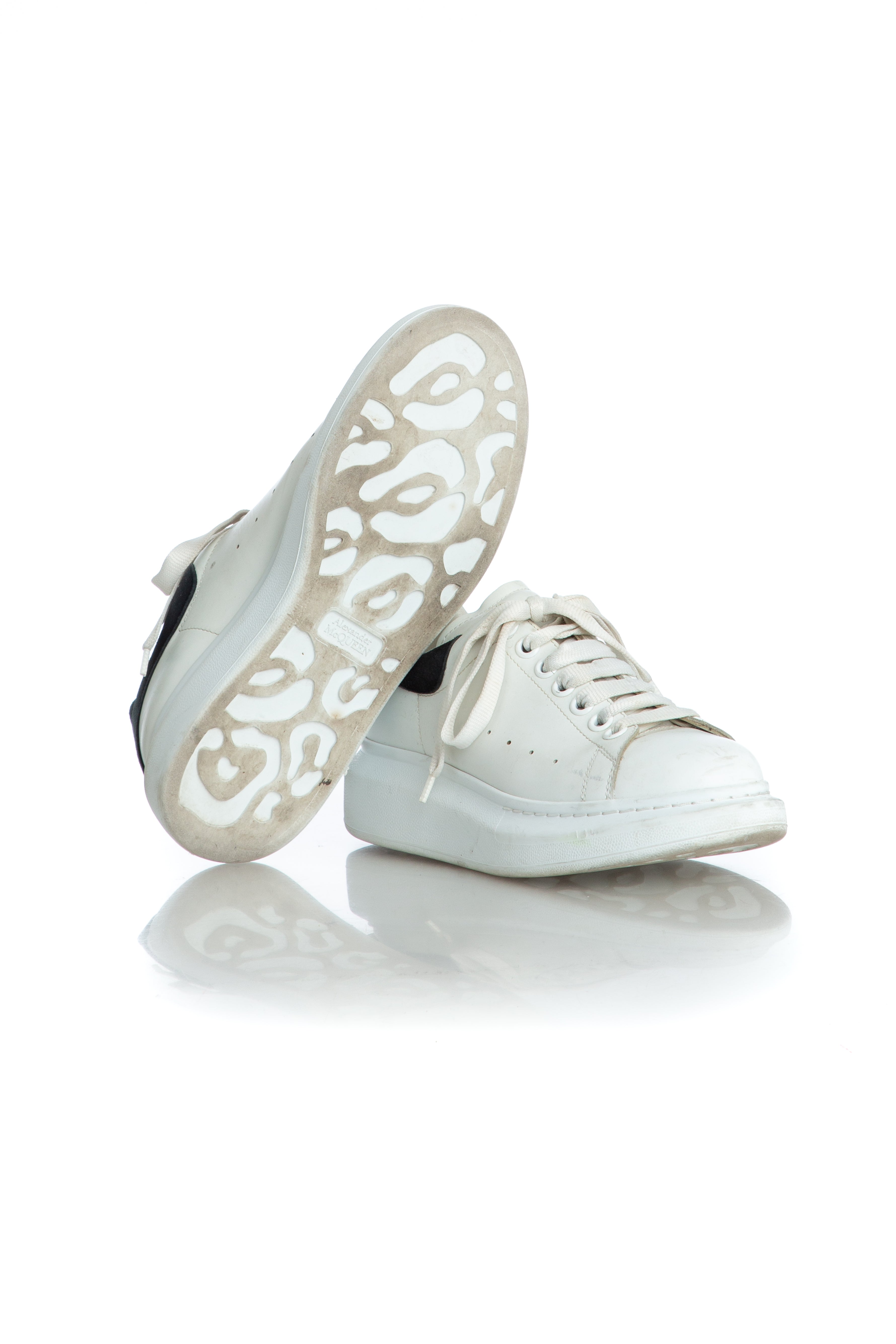 Alexander MCQueen, Talla 8 USA